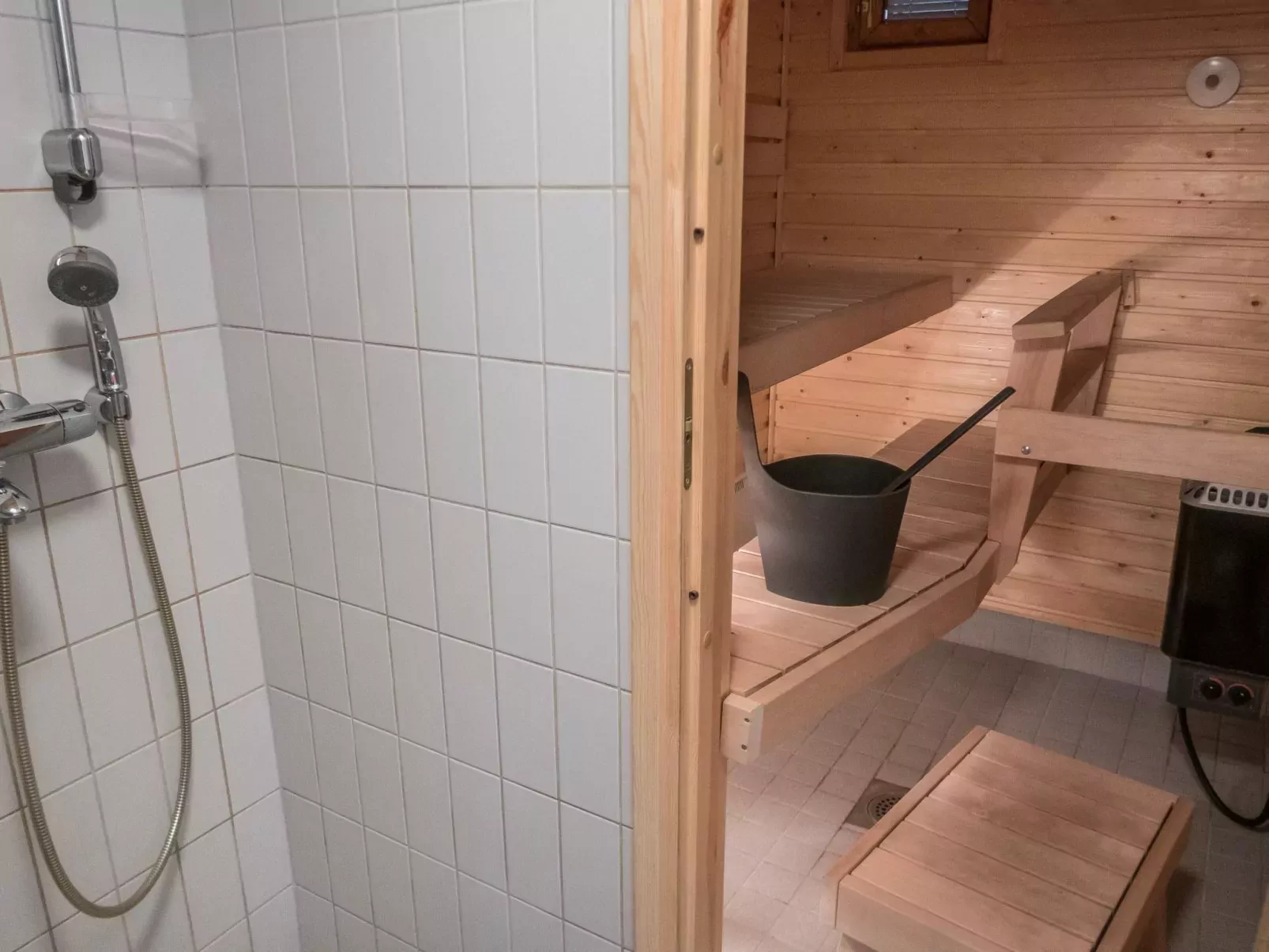 Karhunvartijan linna a7-Binnen