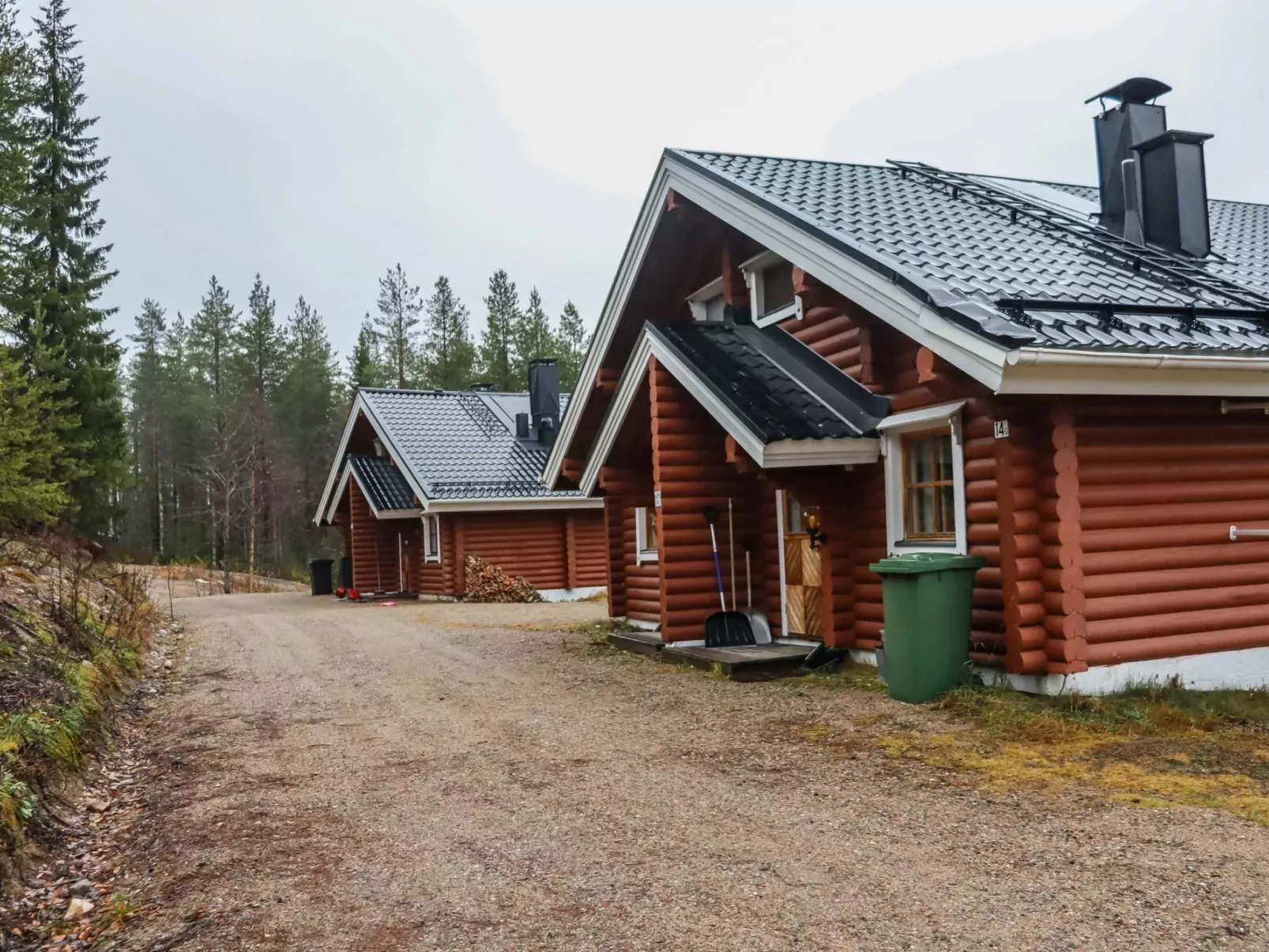 Alppi 6a paritalo-Buiten