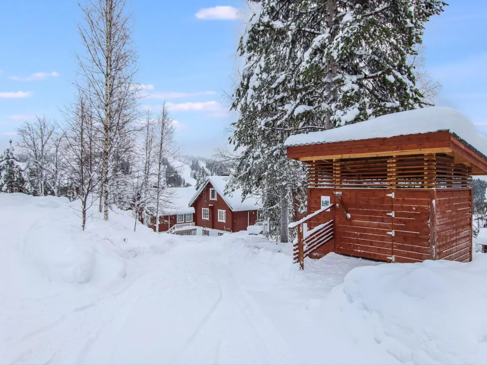 Aurinkoalppi 11a paritalon yläkerta-Buiten