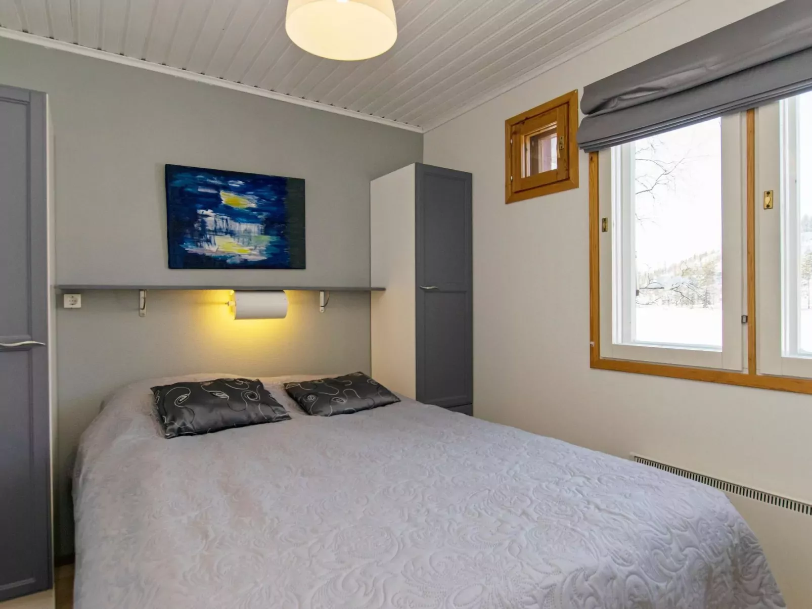 Hallantytär b3 paritalo-Binnen