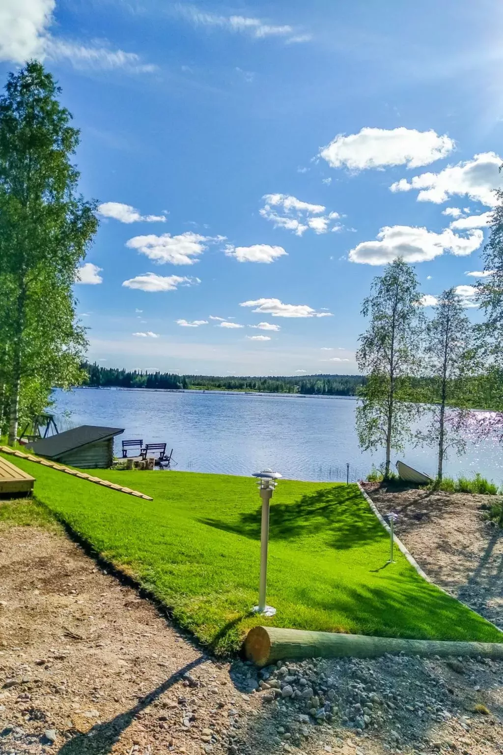 Hallantytär b3 paritalo-Buiten