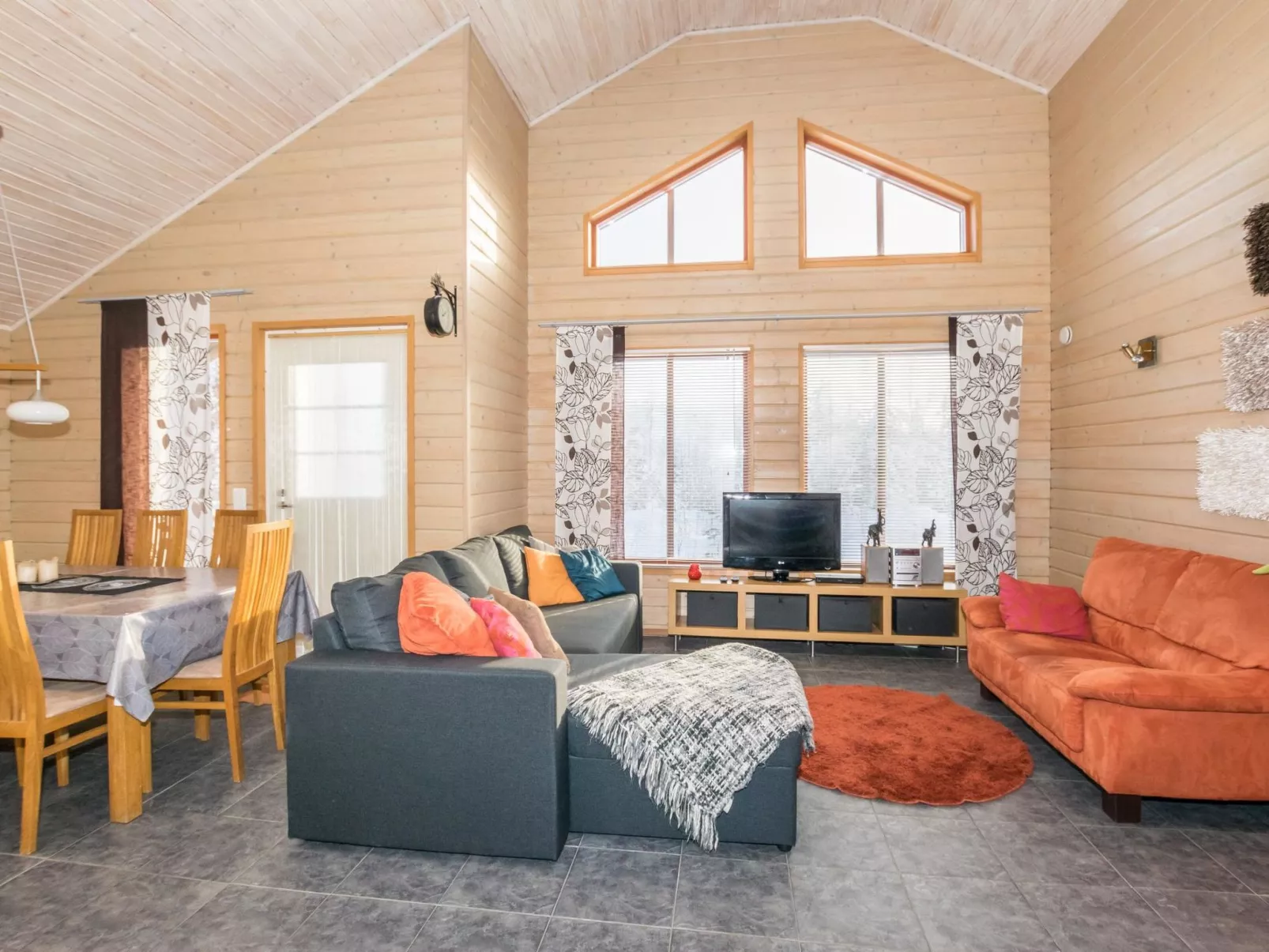 Rinteenkotka cottage