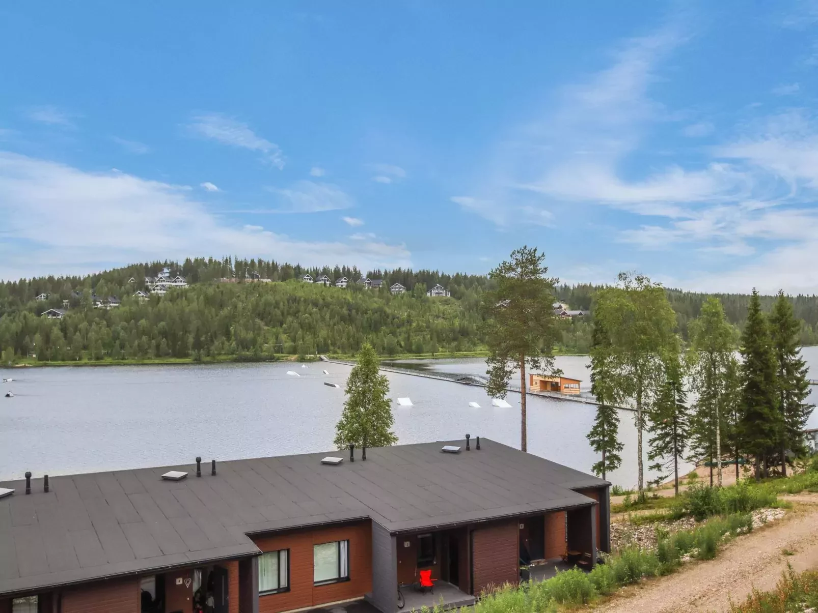 Skivillas 61 ukkohalla (b3)-Buiten