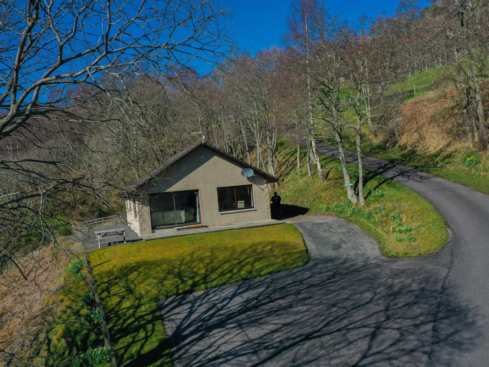 Achmony Byre-Buiten