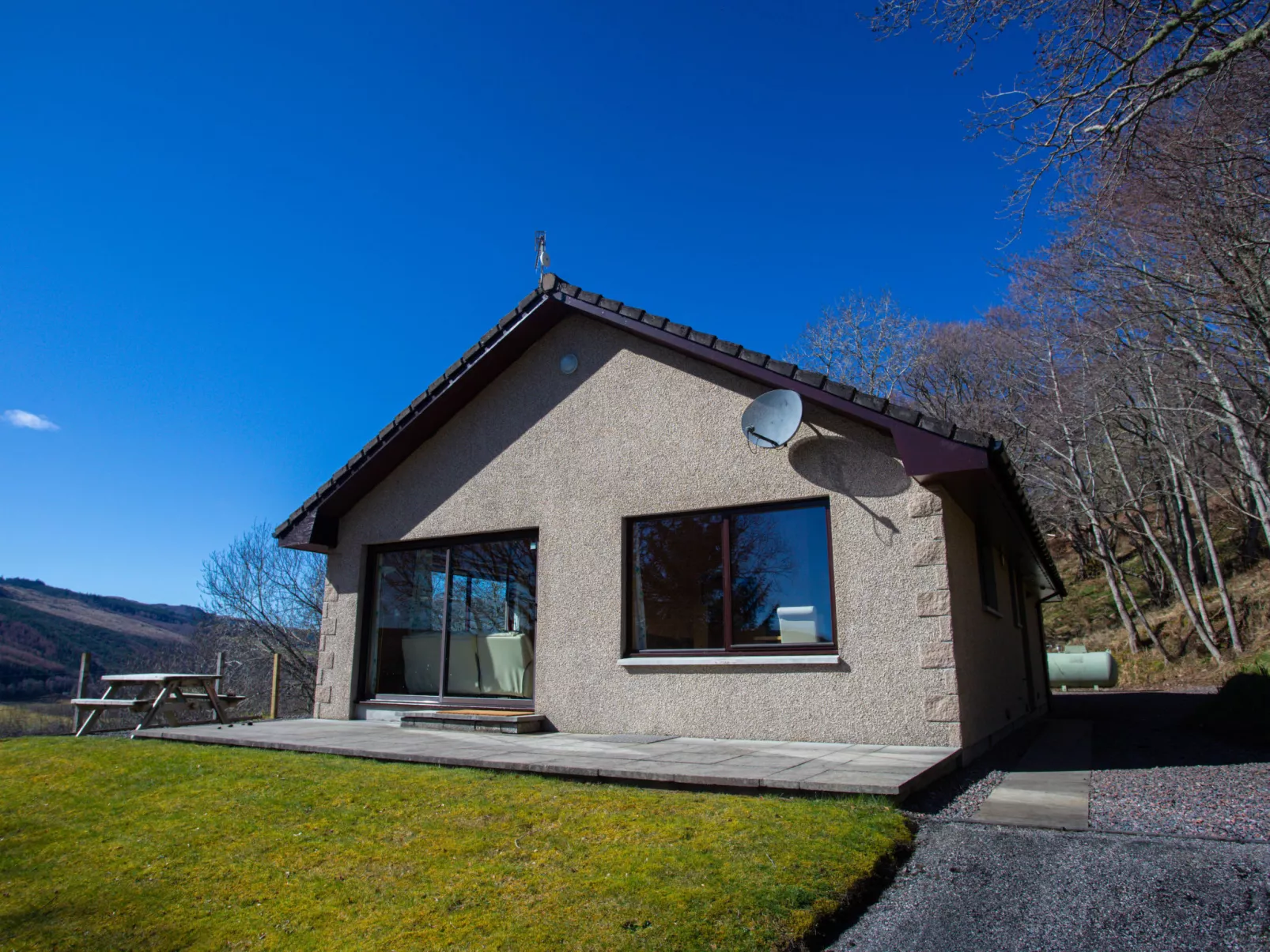 Achmony Byre-Buiten