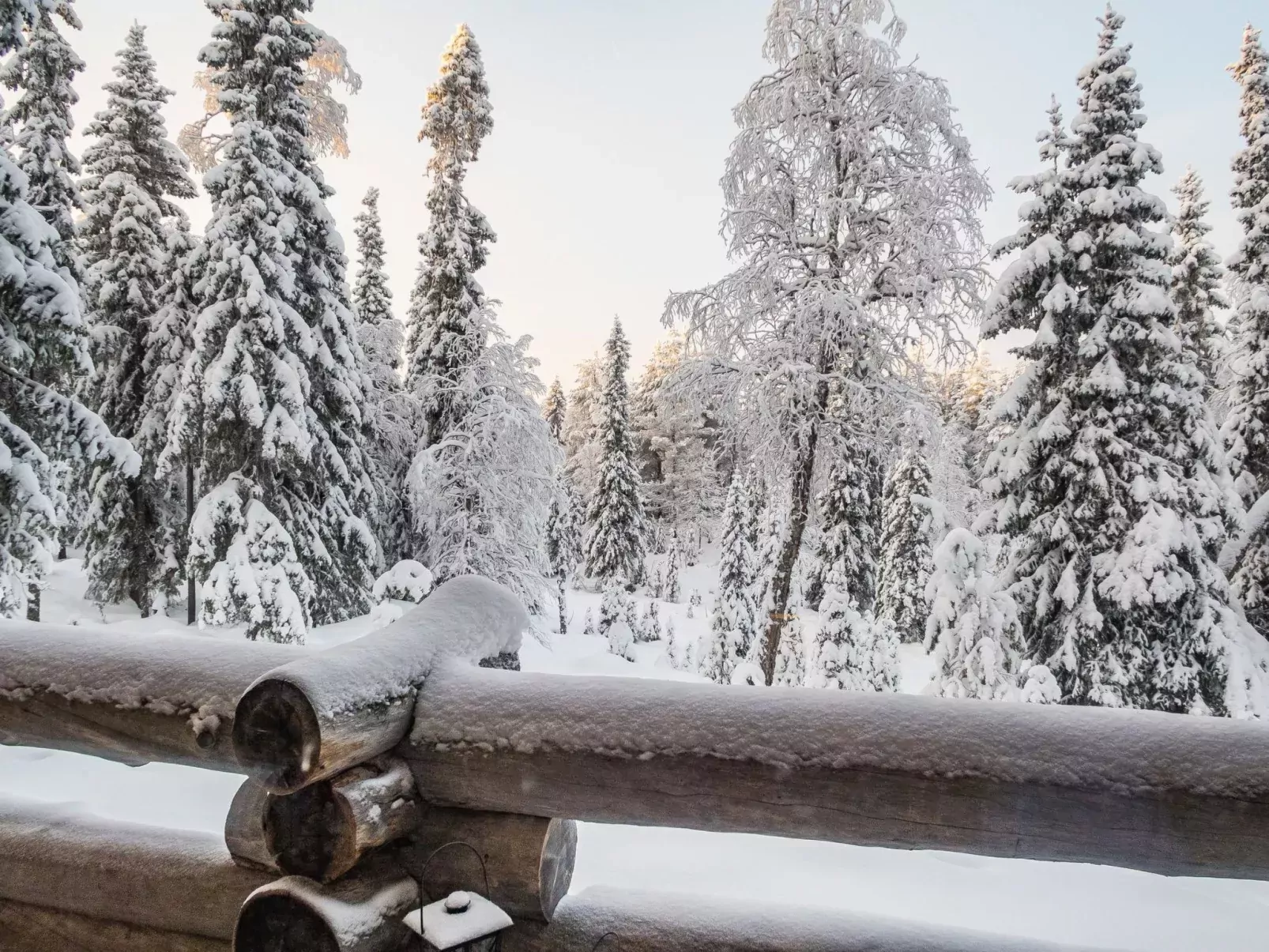 Ruka-rokova 2-Buiten