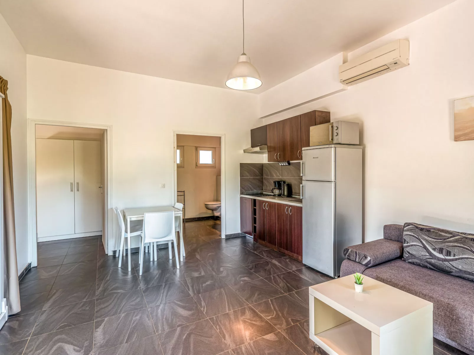 Residence Marina di Favone, T2, 2-4 pers-Binnen