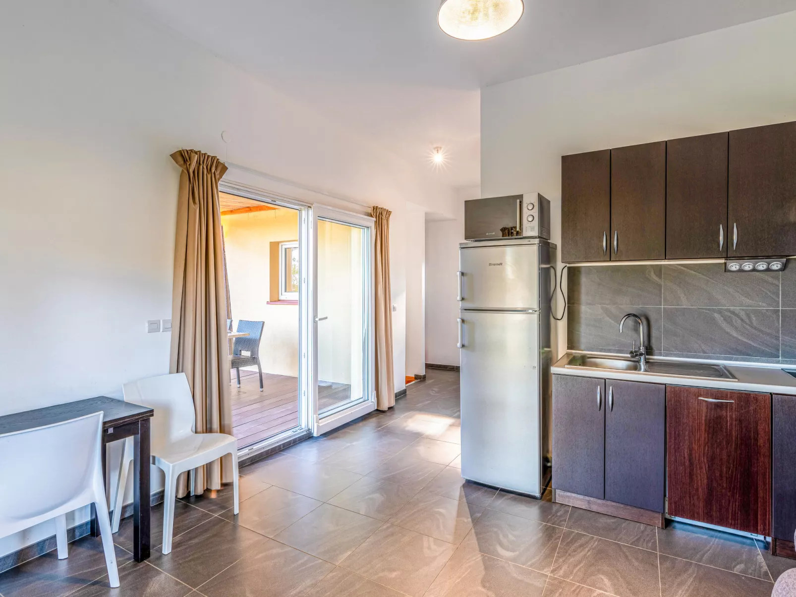 Residence Marina di Favone, T2, 2-4 pers-Binnen