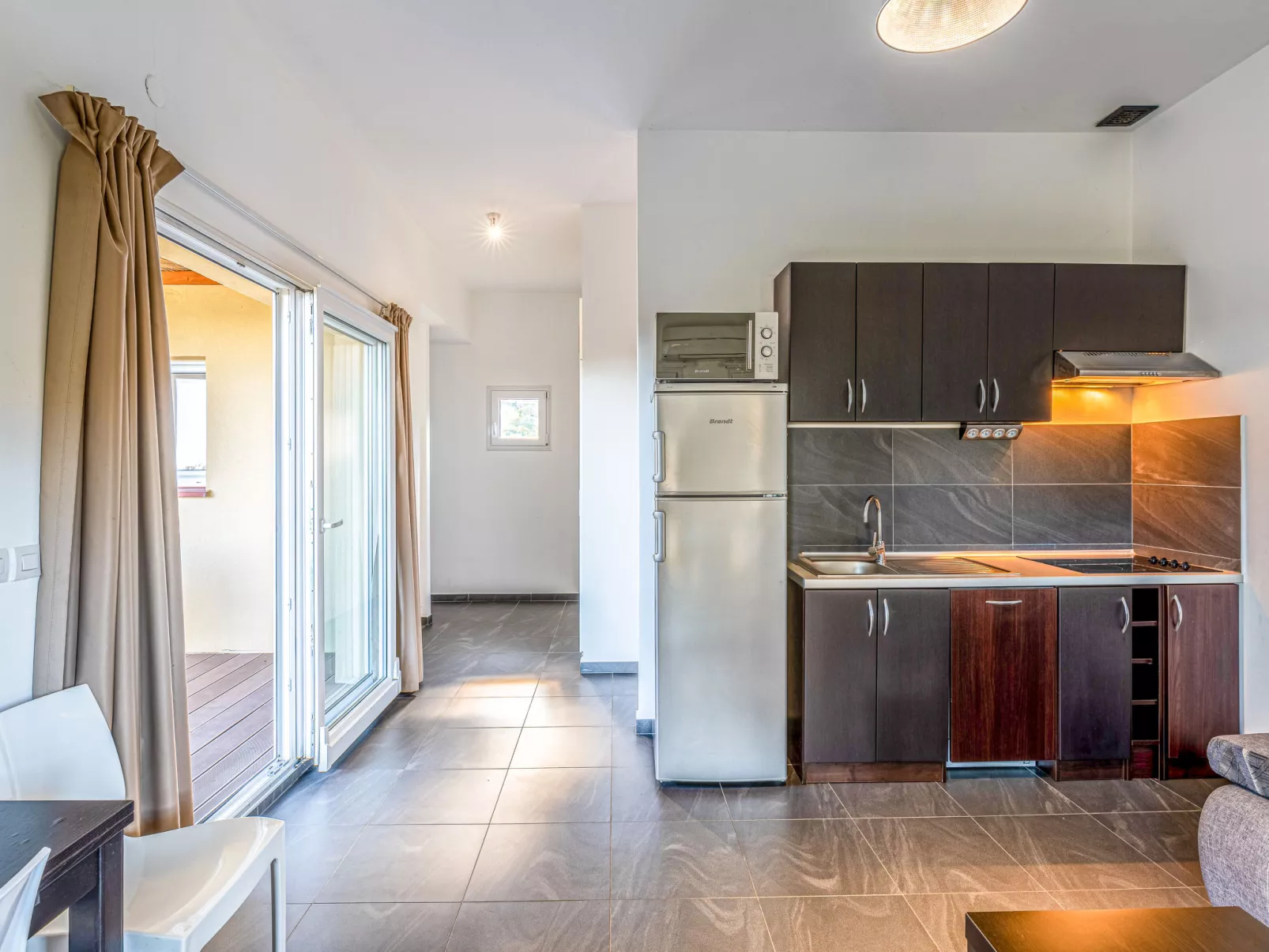 Residence Marina di Favone, T2, 2-4 pers-Binnen