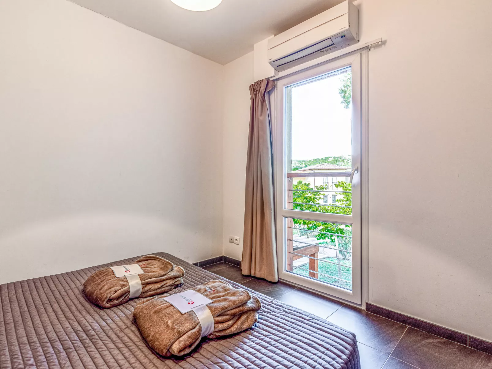 Residence Marina di Favone, T2, 2-4 pers-Binnen