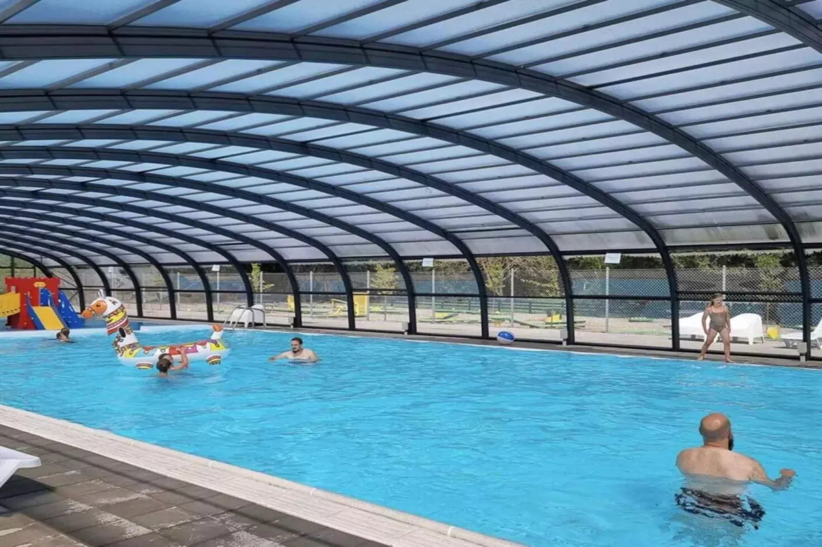 Aarhushytte 4+2 senge-Zwembad