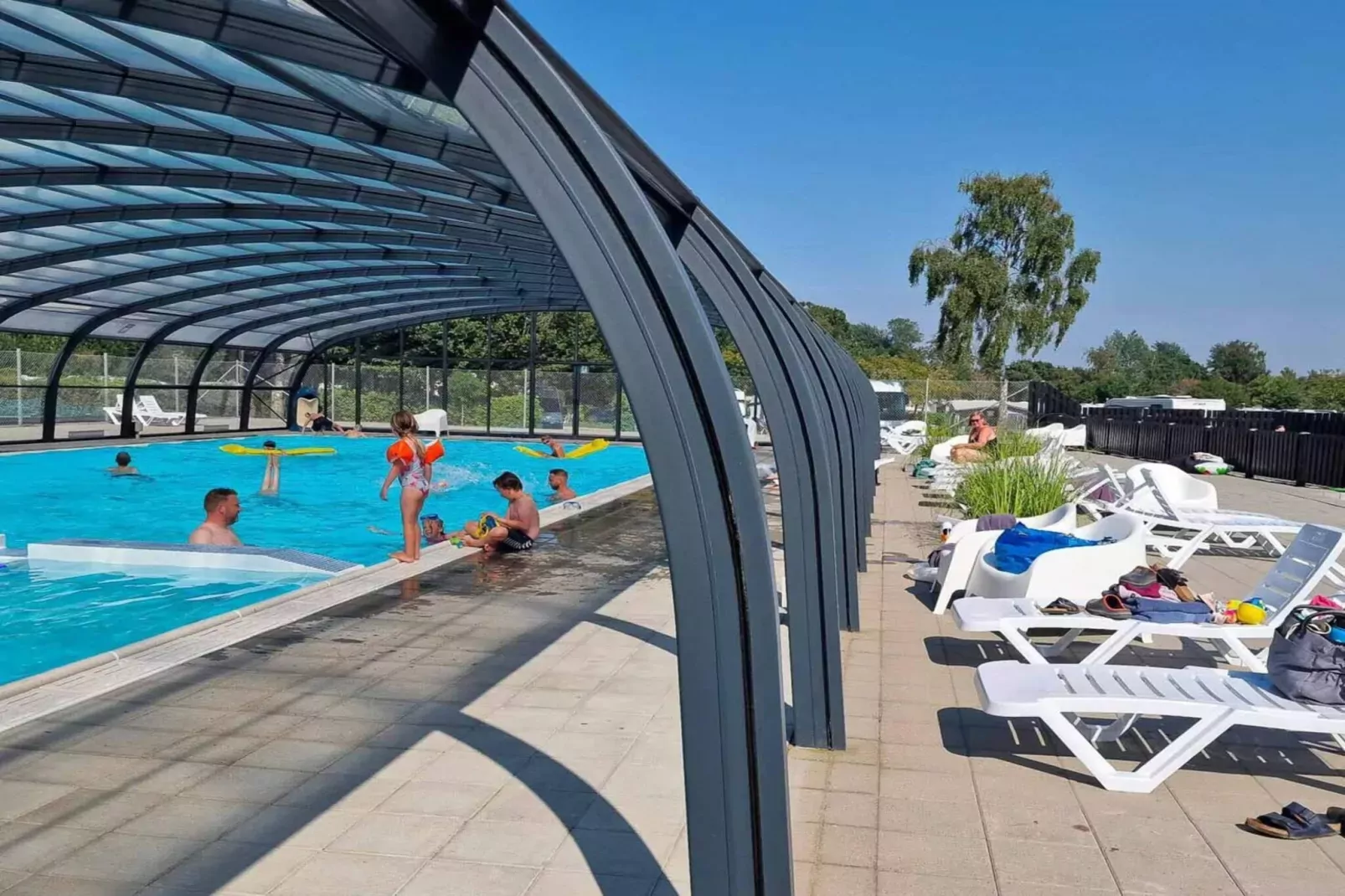 Aarhushytte 4+2 senge-Zwembad