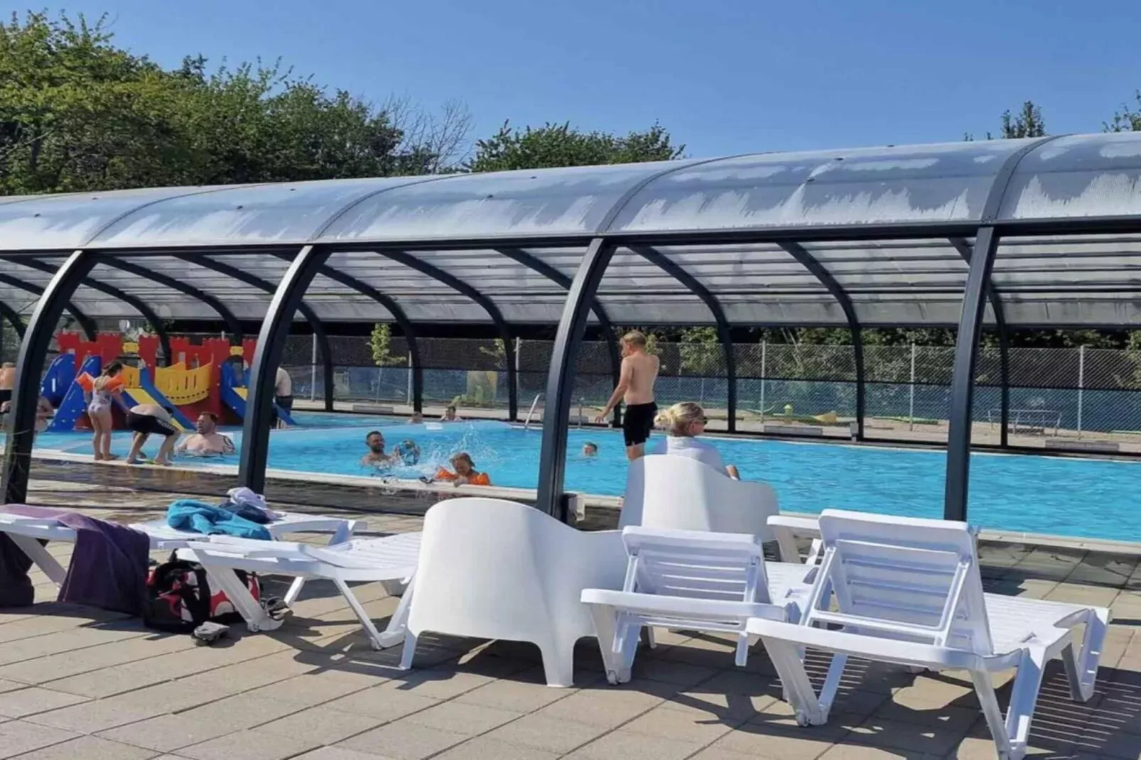 Aarhushytte 4+2 senge-Zwembad