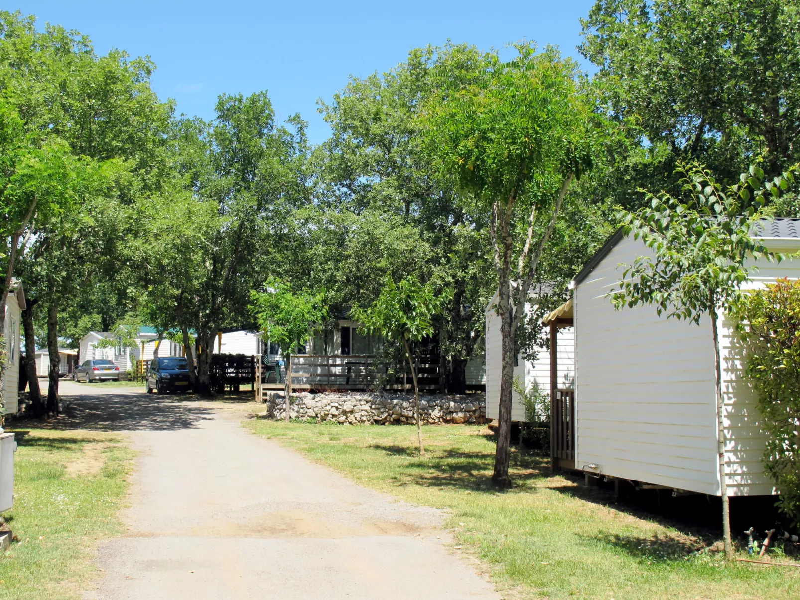 Camping Caravaning (AAR353)-Buiten