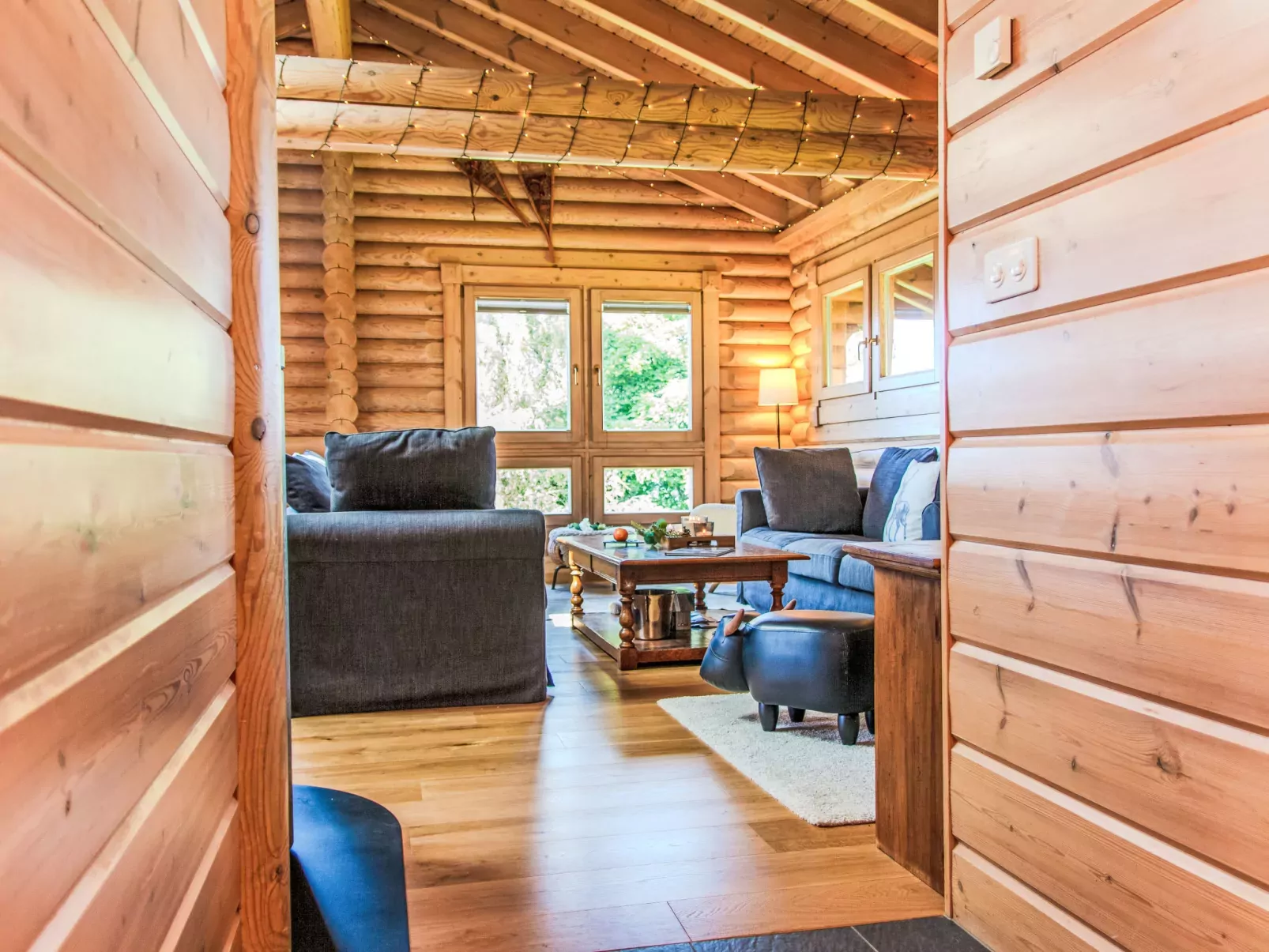 Chalet Sept-Binnen