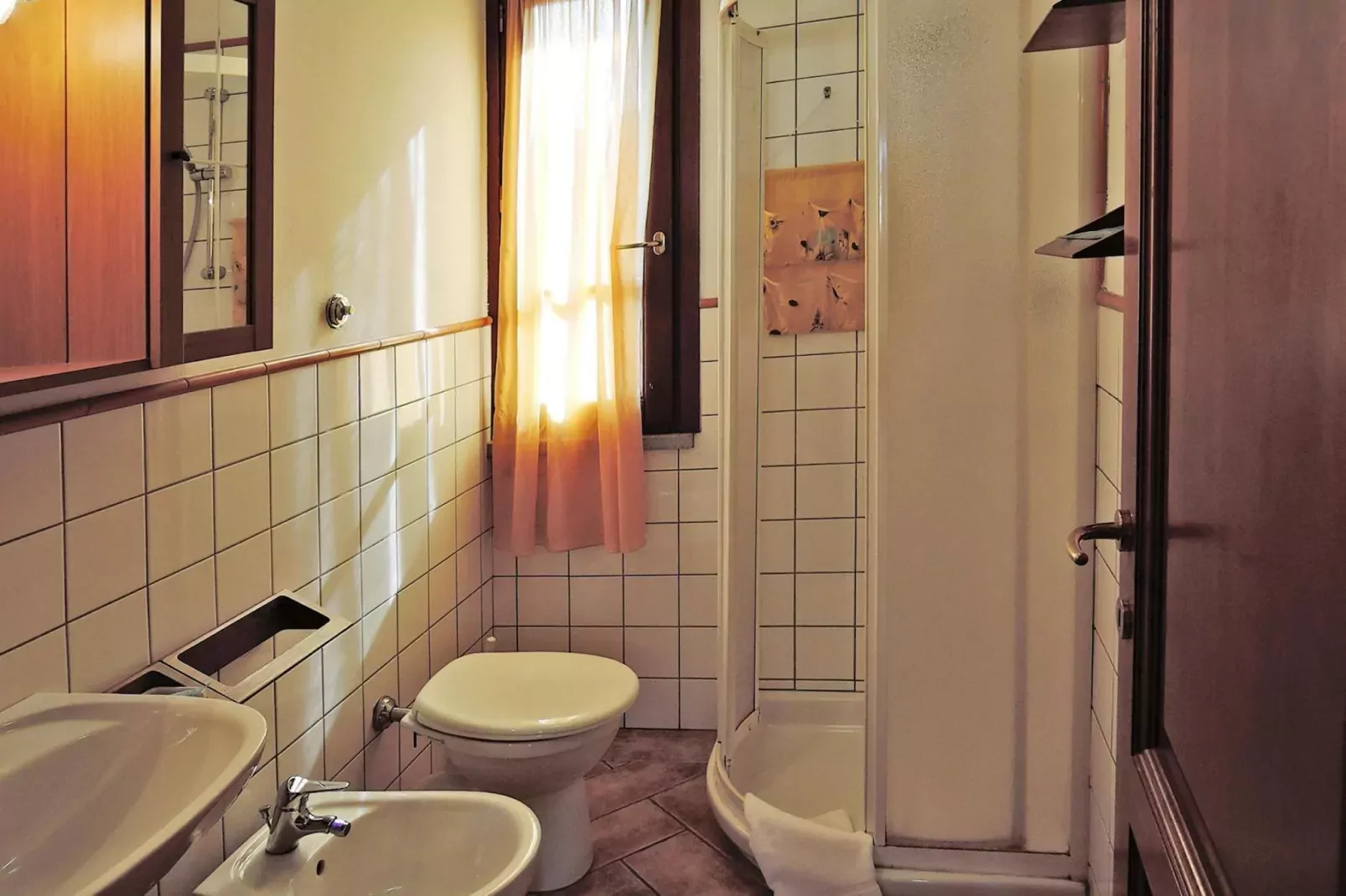 Agri-tourism Borgo Pinete, Pinete Fucecchio-Bilo, Typ 3, 1-6 Pax-Badkamer