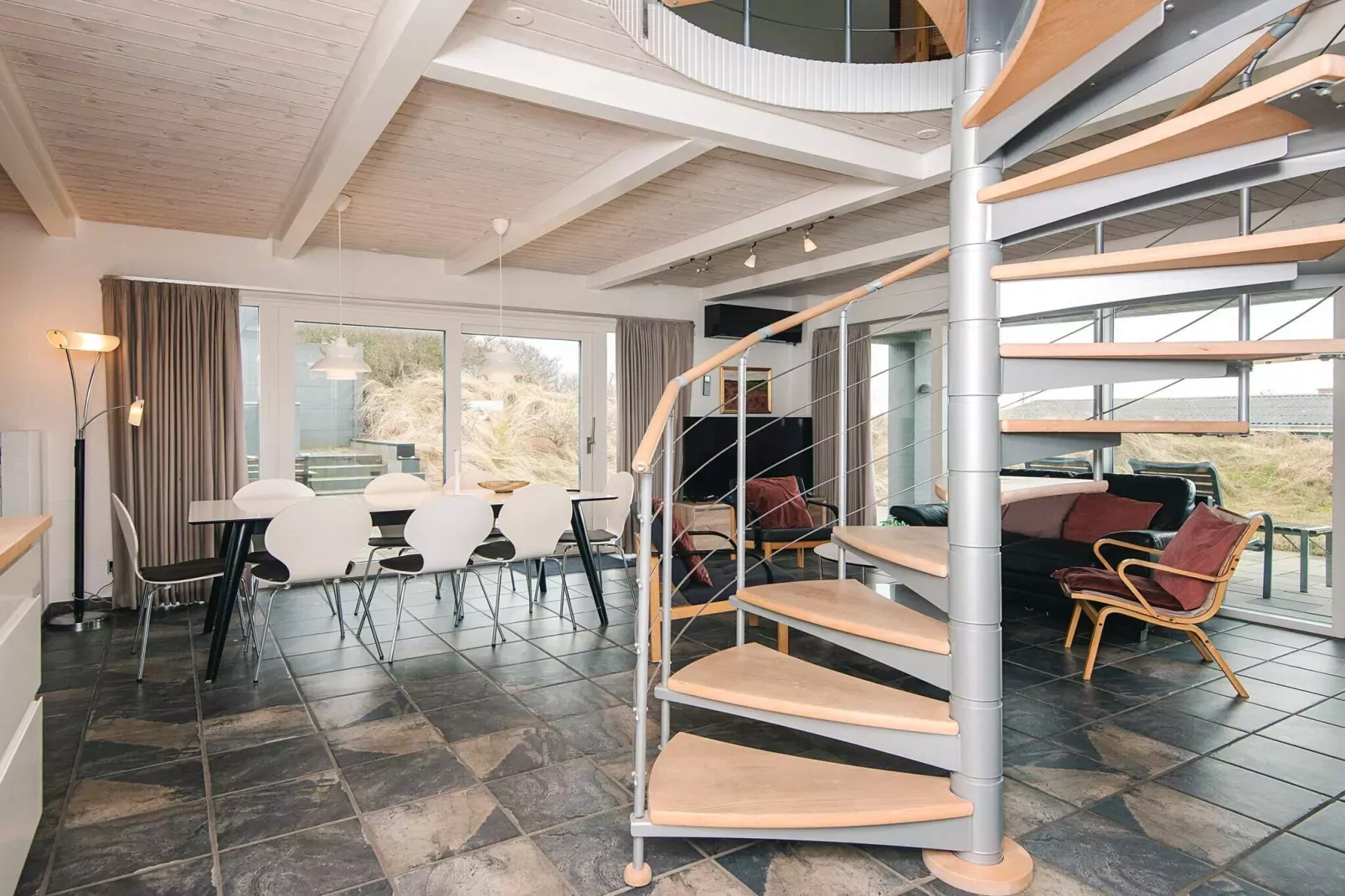 Luxe Panoramische Cottage in Rindby-By Traum-Binnen