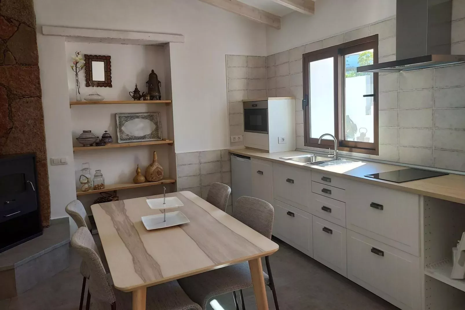 Casa las Bellas