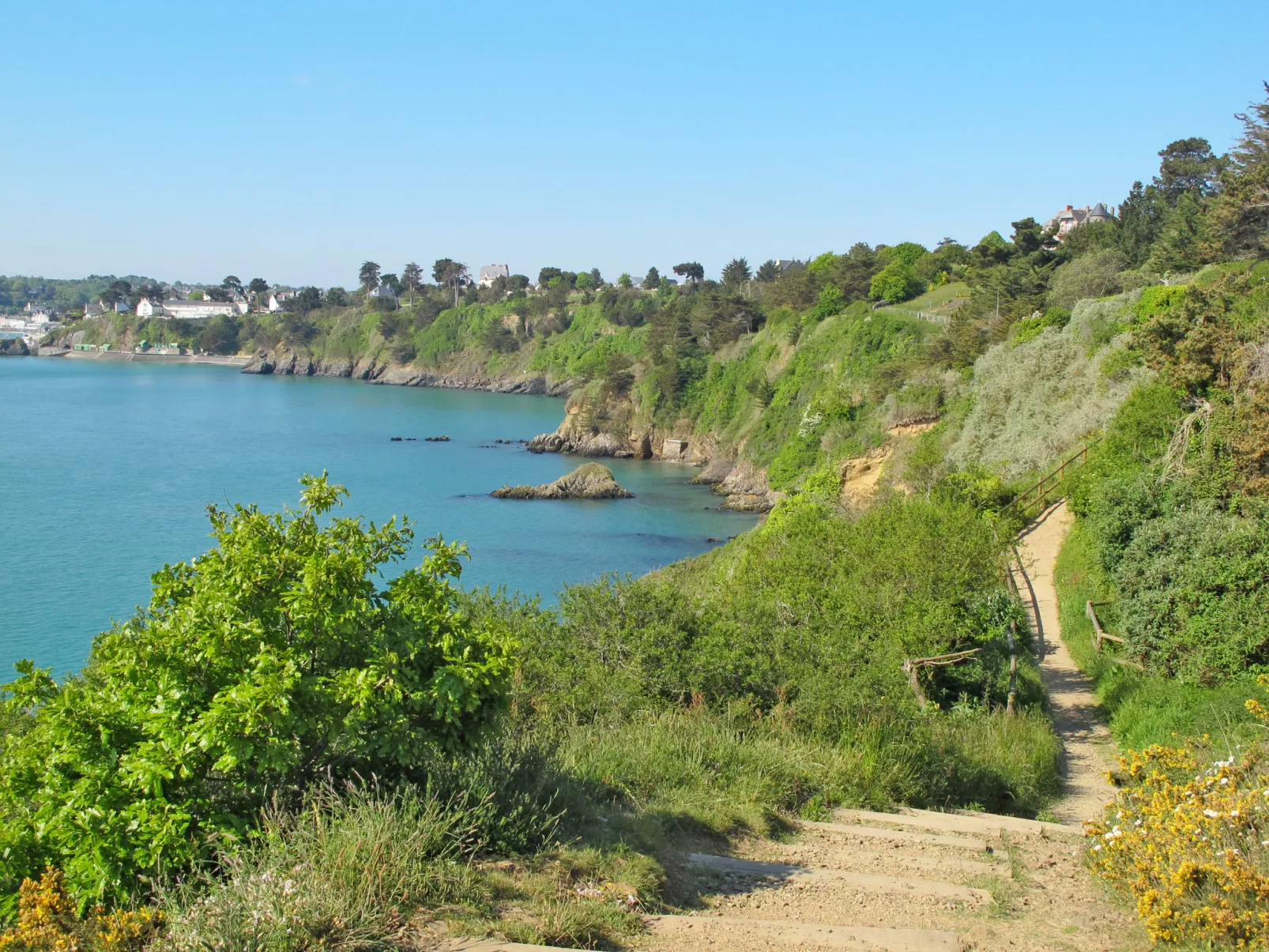 La k'bane sur mer-Omgeving