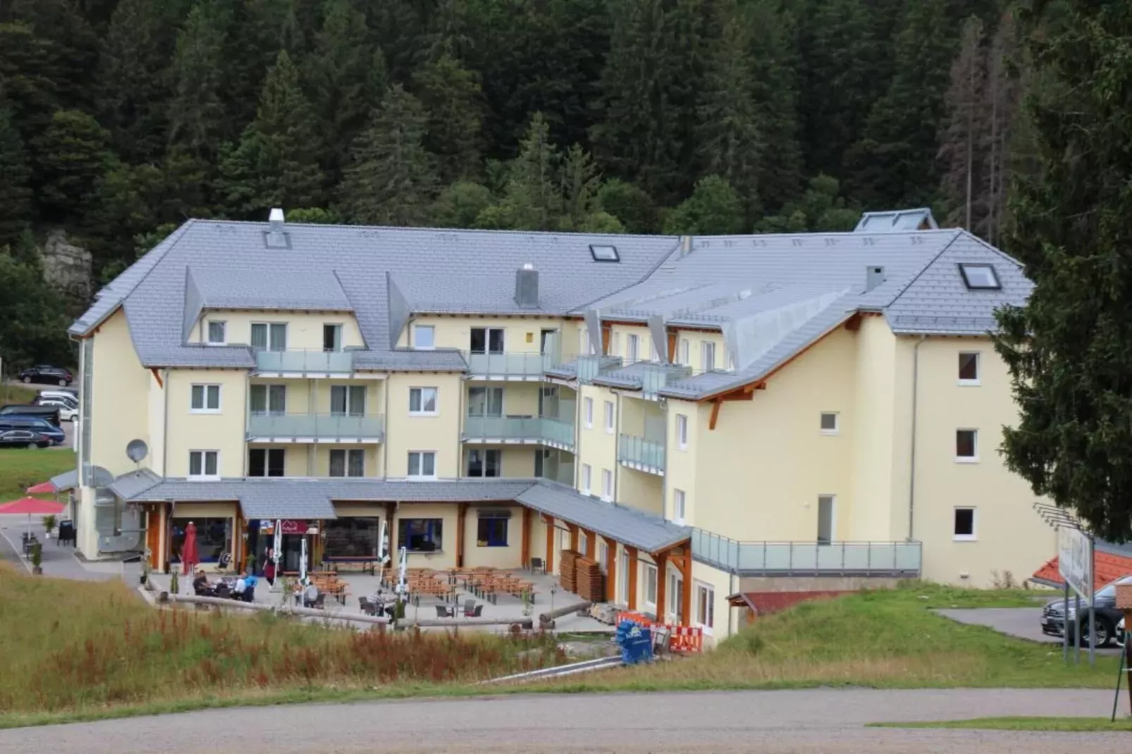 Residenz Grafenmatt Typ C-Buitenkant zomer