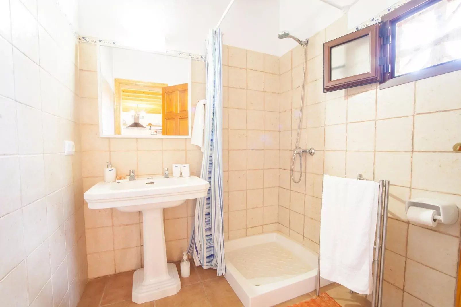 Ses Canyes-Badkamer