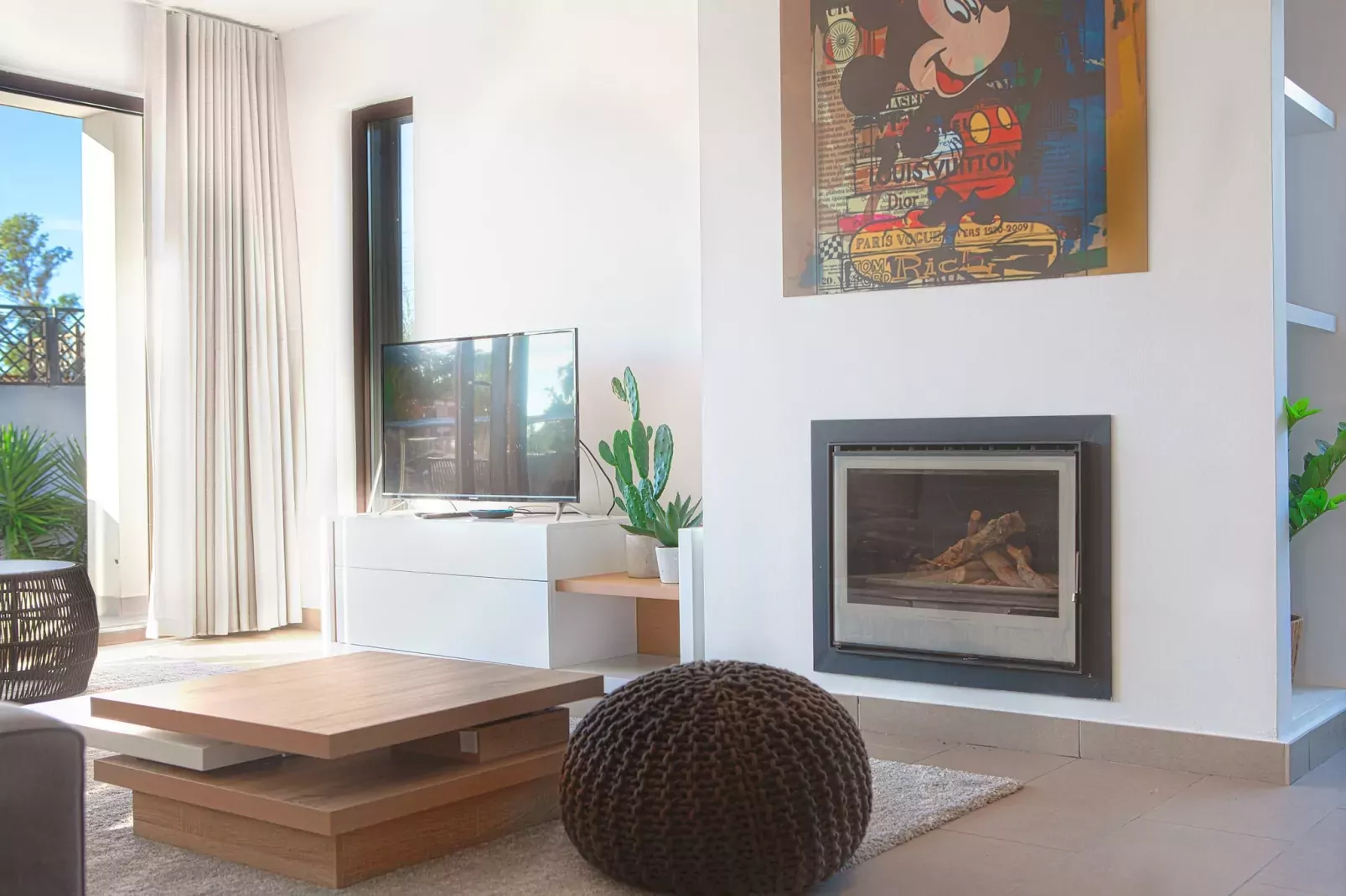 Modern Villa close to Costabella beach-Woonkamer