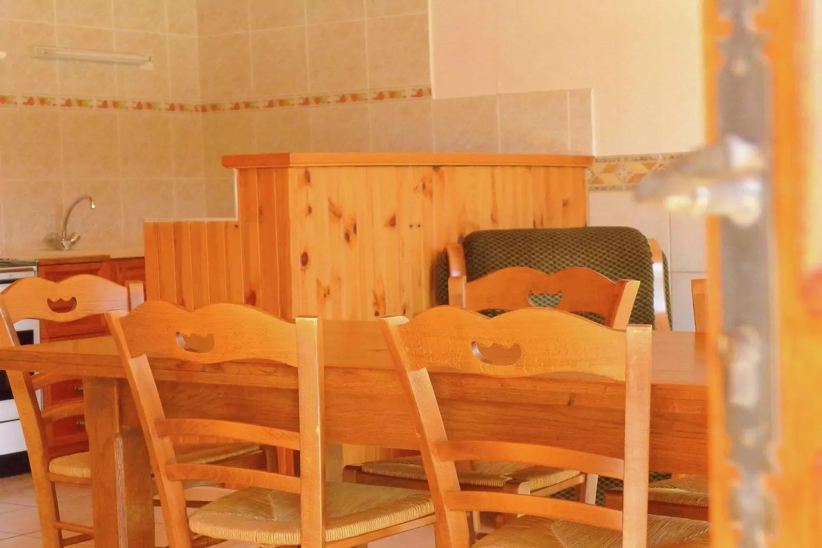 Jurio - ARGELIERS-Eetkamer