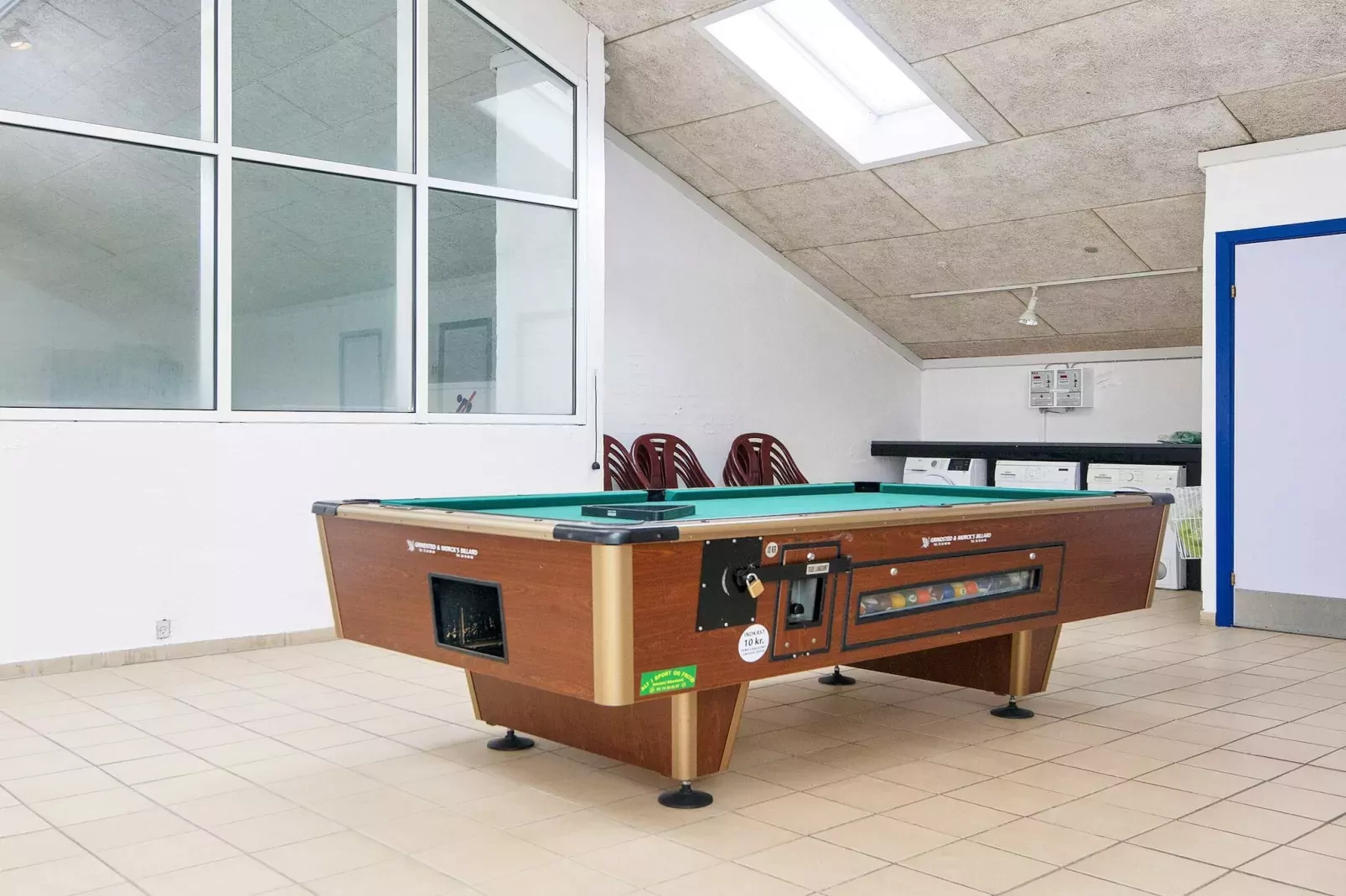 3 room,2 levels-Zonnekamer