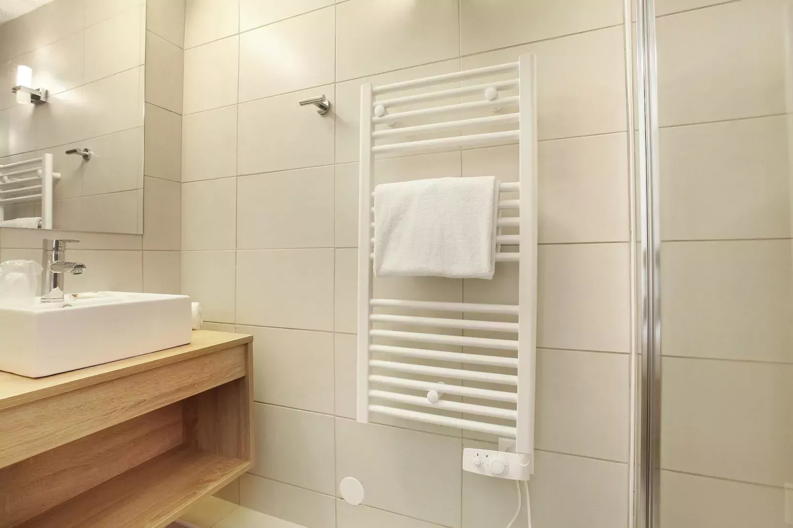 Le village Camarguais Les Gardians 4-Badkamer