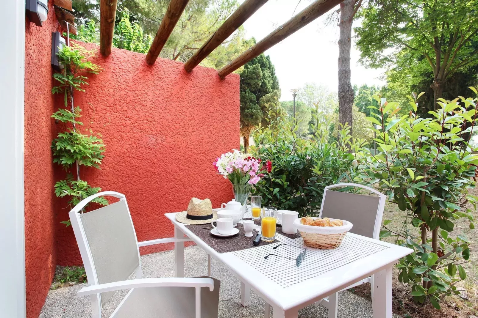 Le village Camarguais Les Gardians 4-Terrasbalkon