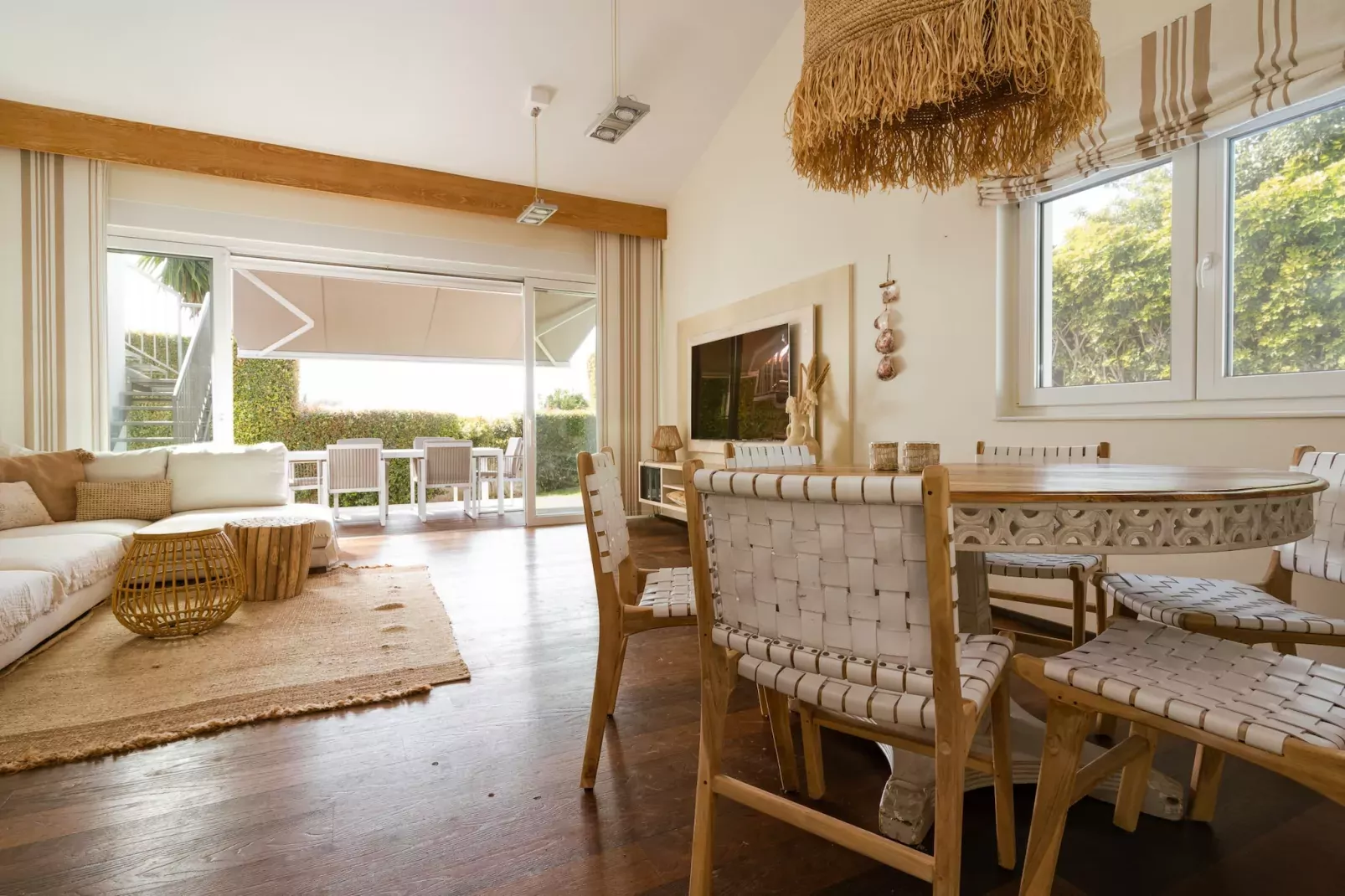 Villa Madrugada, beachside villa in Costabella