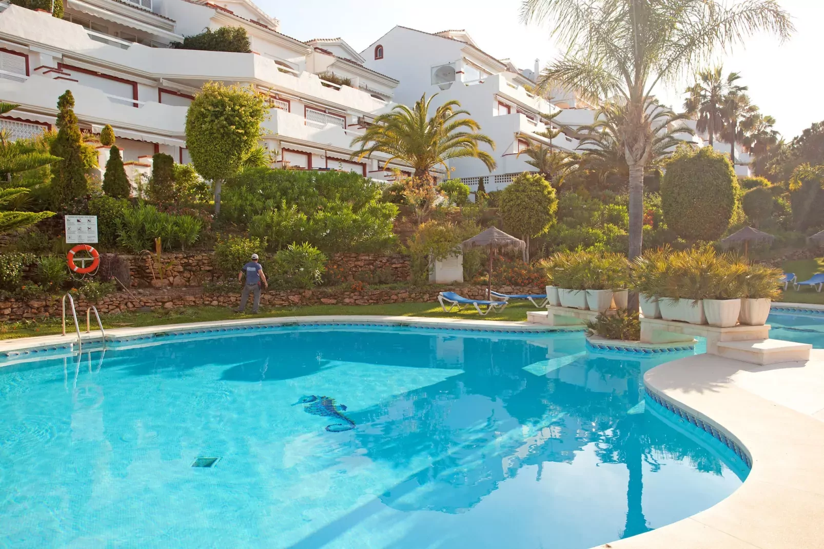 Marbella Playa 2 1 A-Zwembad