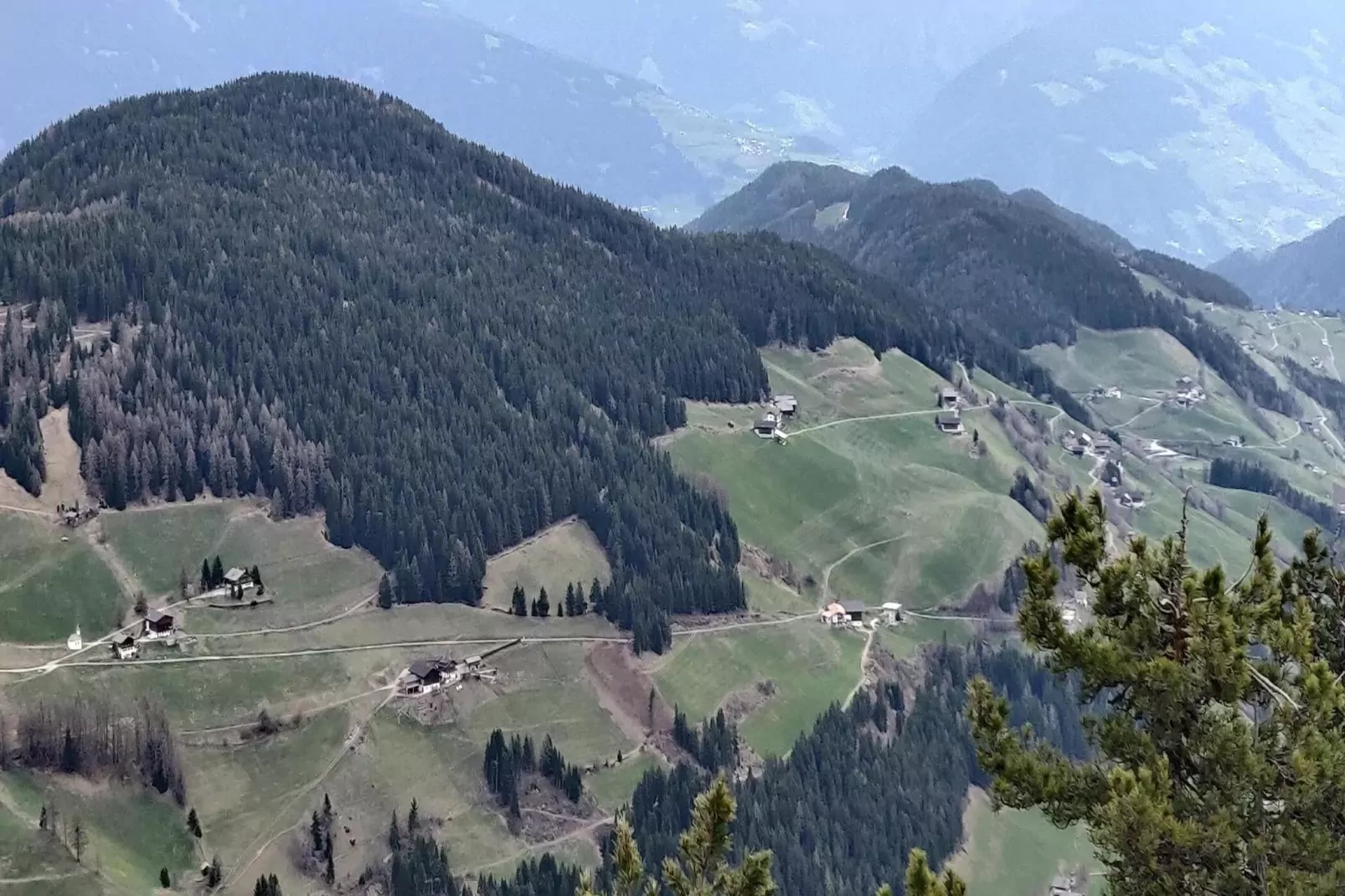 Niedermunthof Villnöß - Fermeda-Gebieden zomer 5km