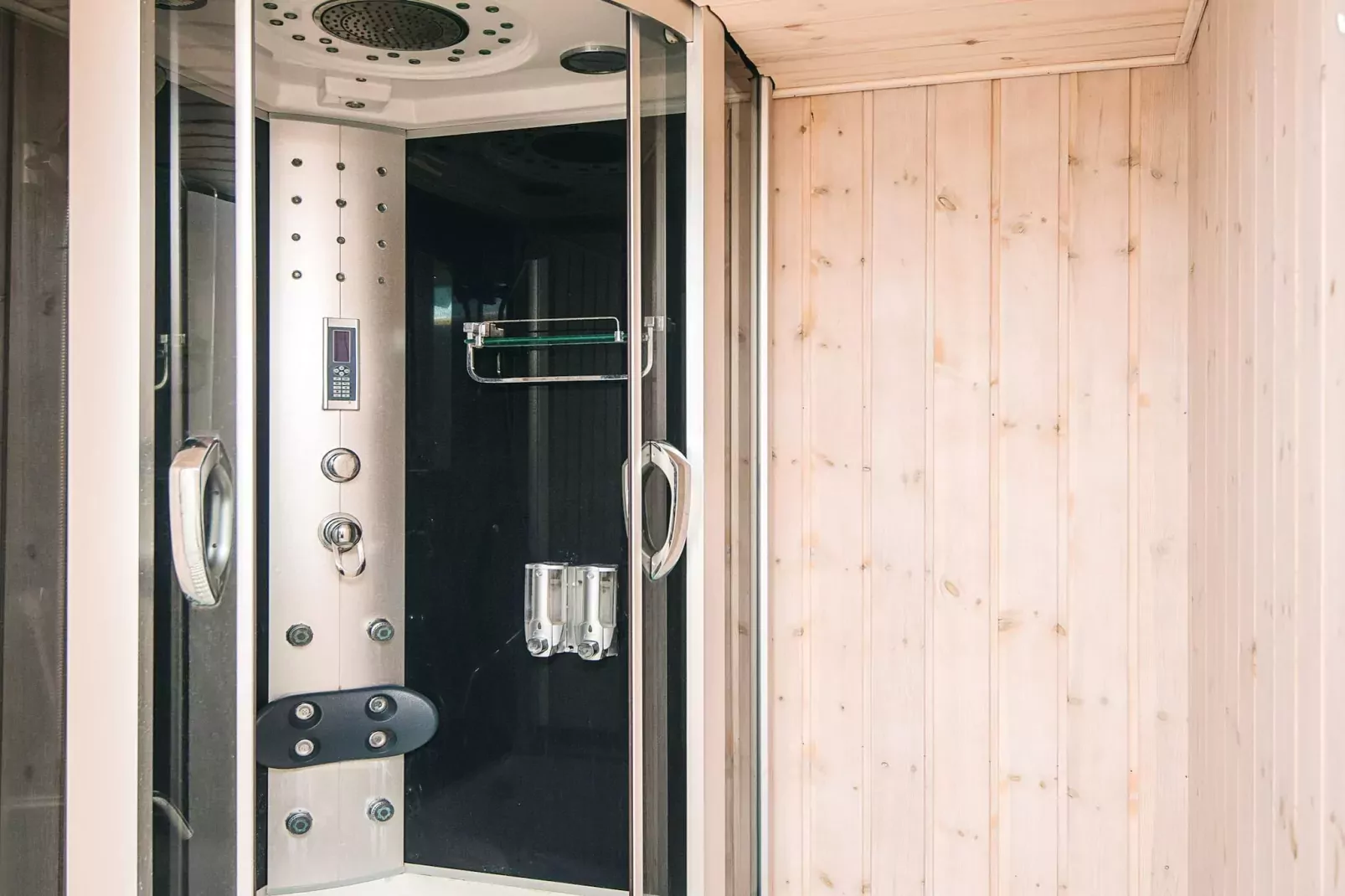 Luxe Spa Retreat bij Fjord -- By Traum Ferienwohnungen-Binnen