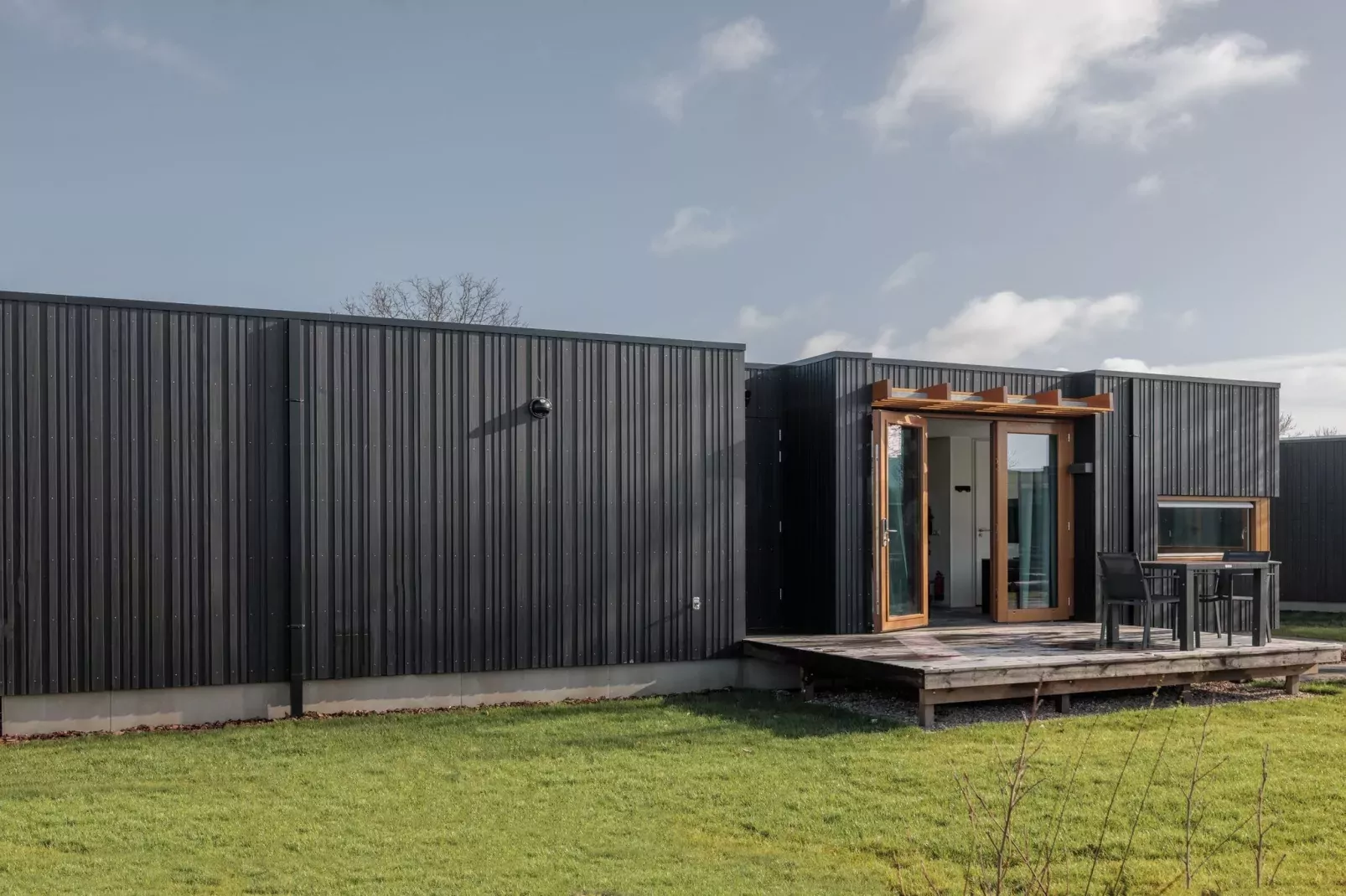 Beach Resort Brouwersdam 1-Buitenkant zomer