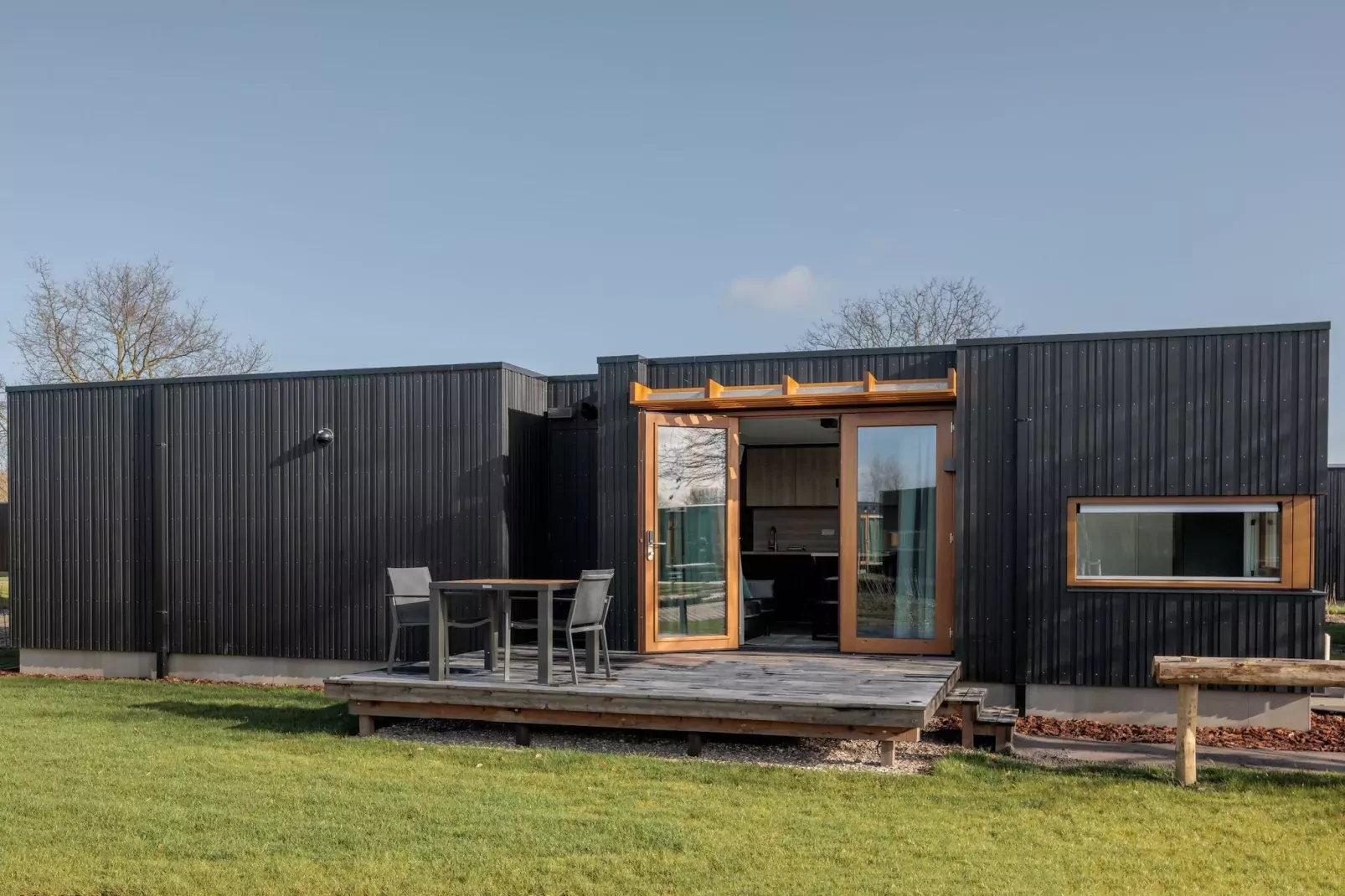 Beach Resort Brouwersdam 1-Buitenkant zomer