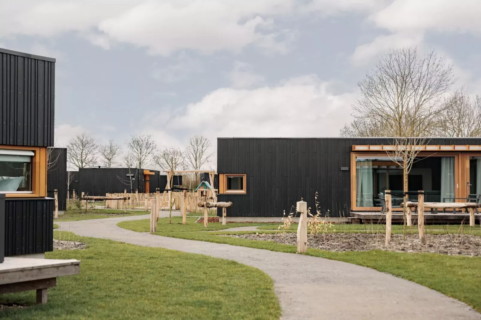Beach Resort Brouwersdam 1-Tuinen zomer