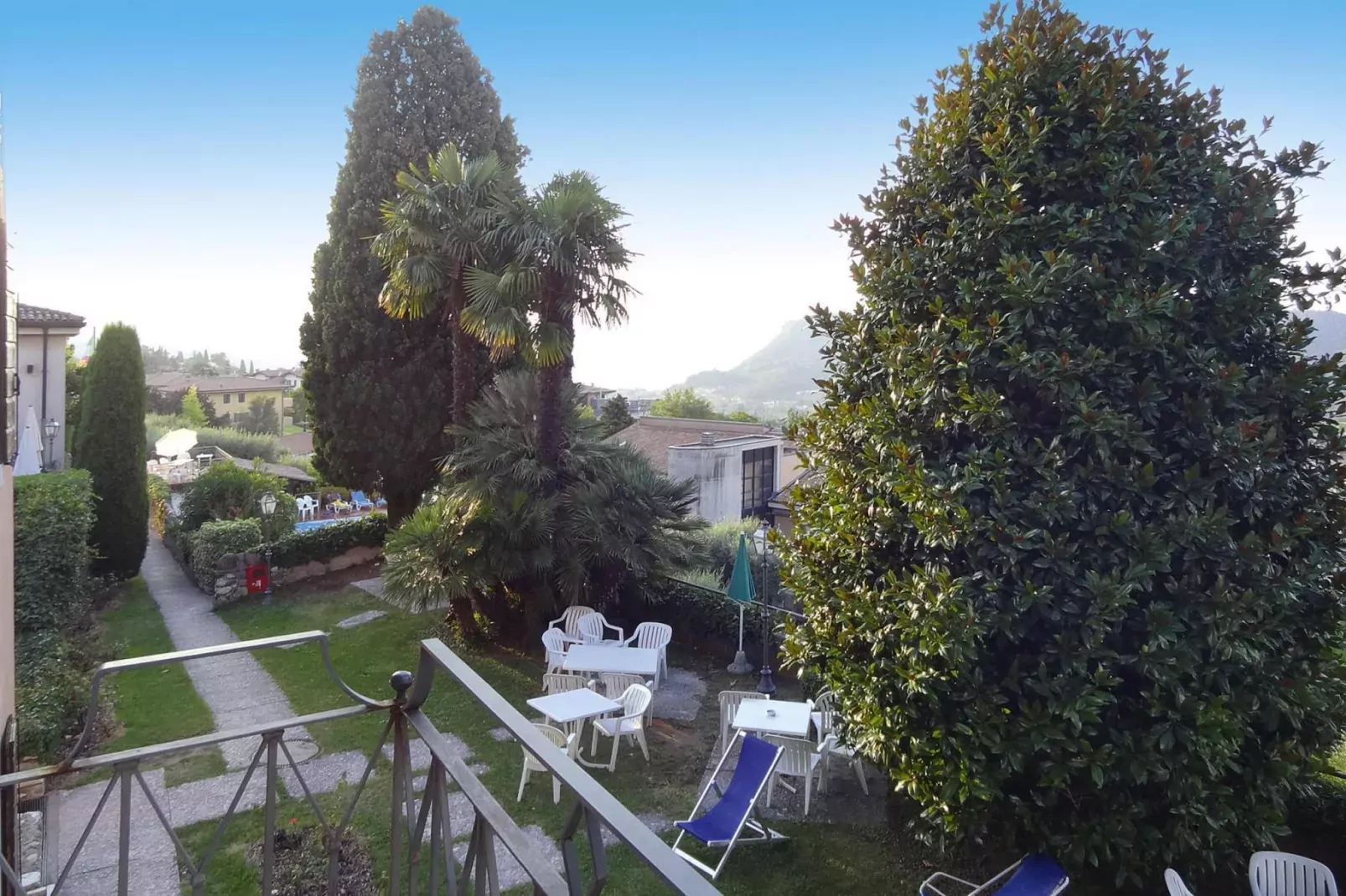Residence La Filanda, Costermano-bilo comfort-Uitzicht zomer