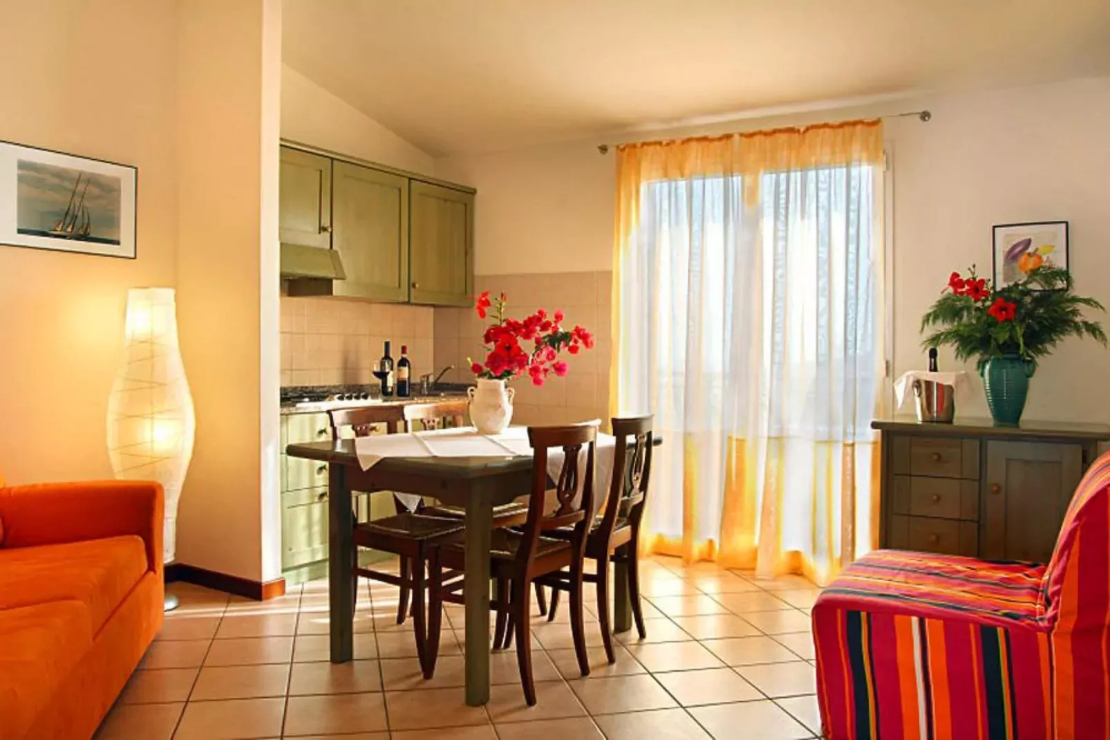Ferienanlage Villa Giada Imperia - Type Twin Room Apt Orchidea B4-Eetkamer