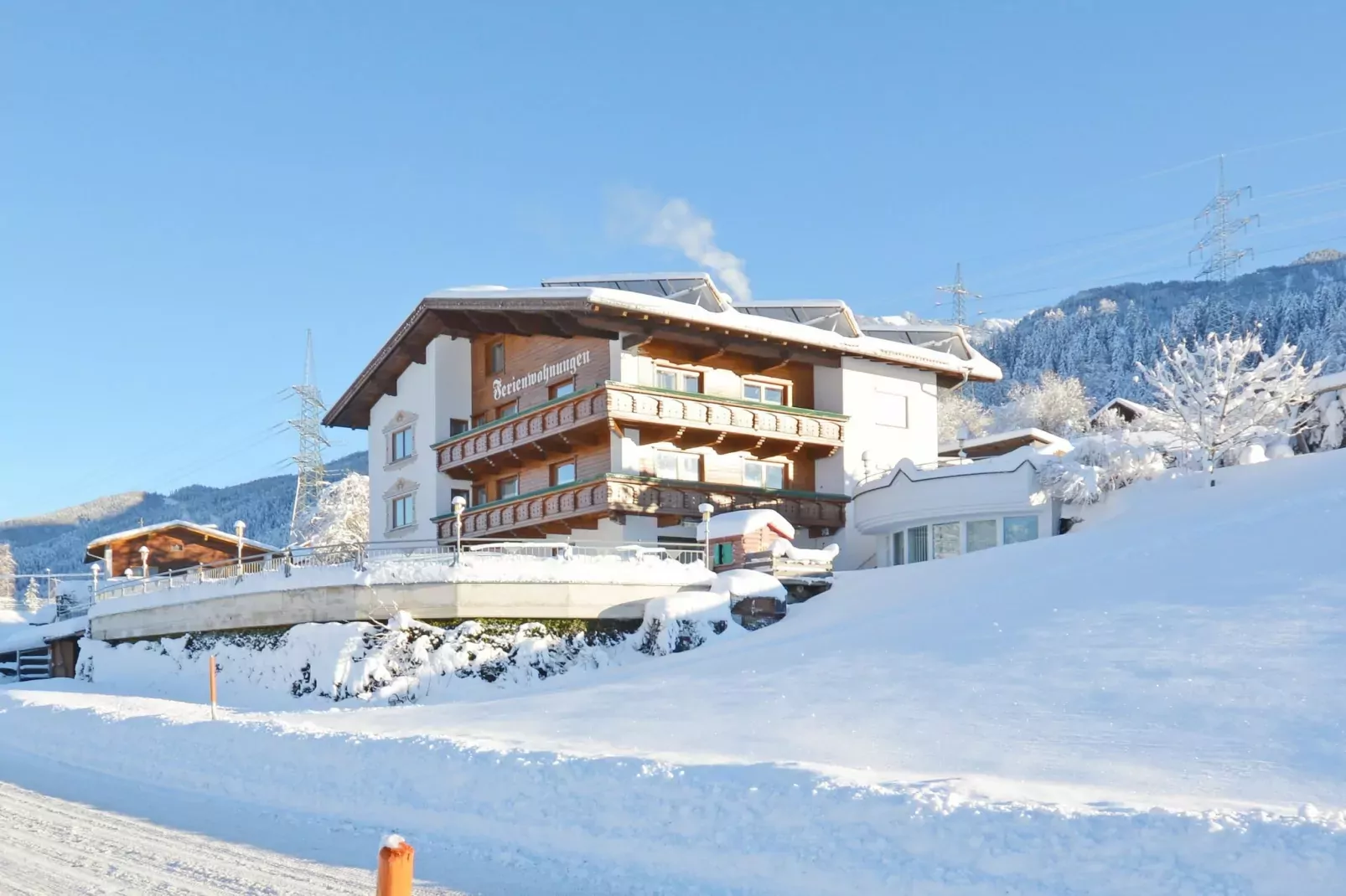 Lechner Alpenrose-Exterieur winter