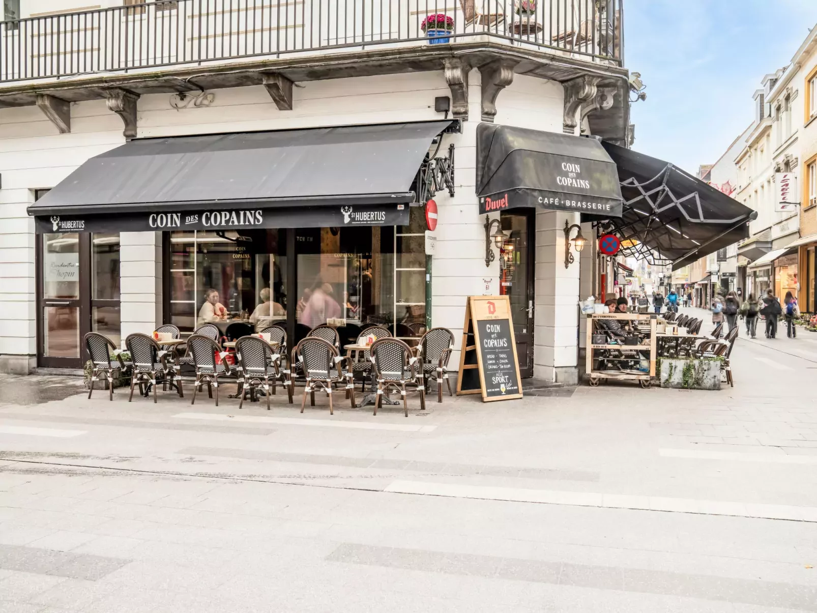Gelsea with parking and terrace-Buiten