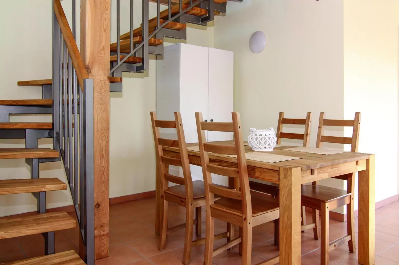 Appartement 1-Eetkamer