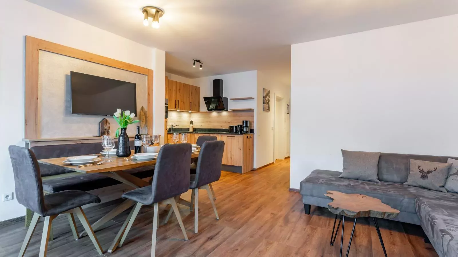 Falken Suites TOP 3-Woonkamer