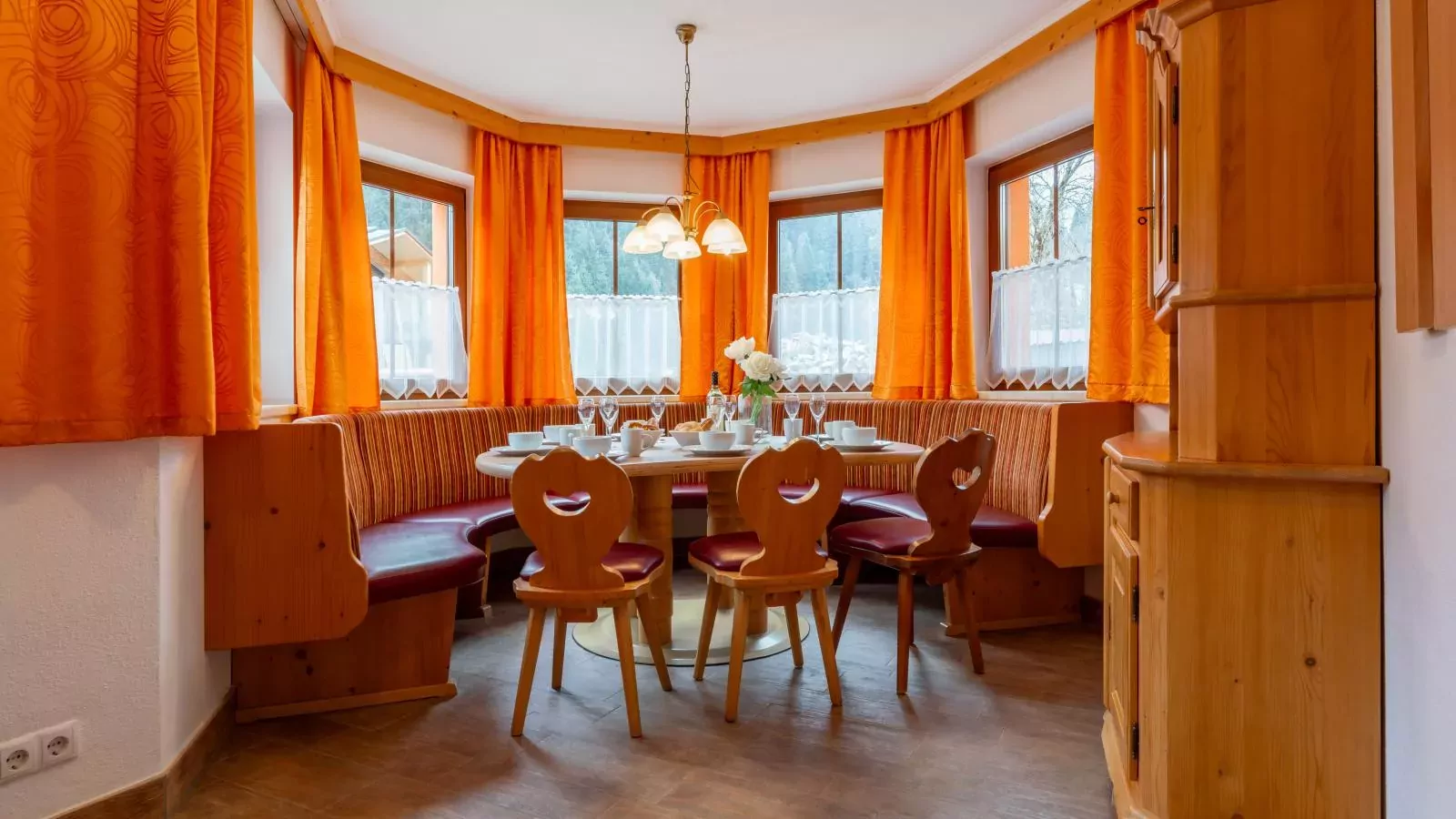Löhnersbach-Eetkamer
