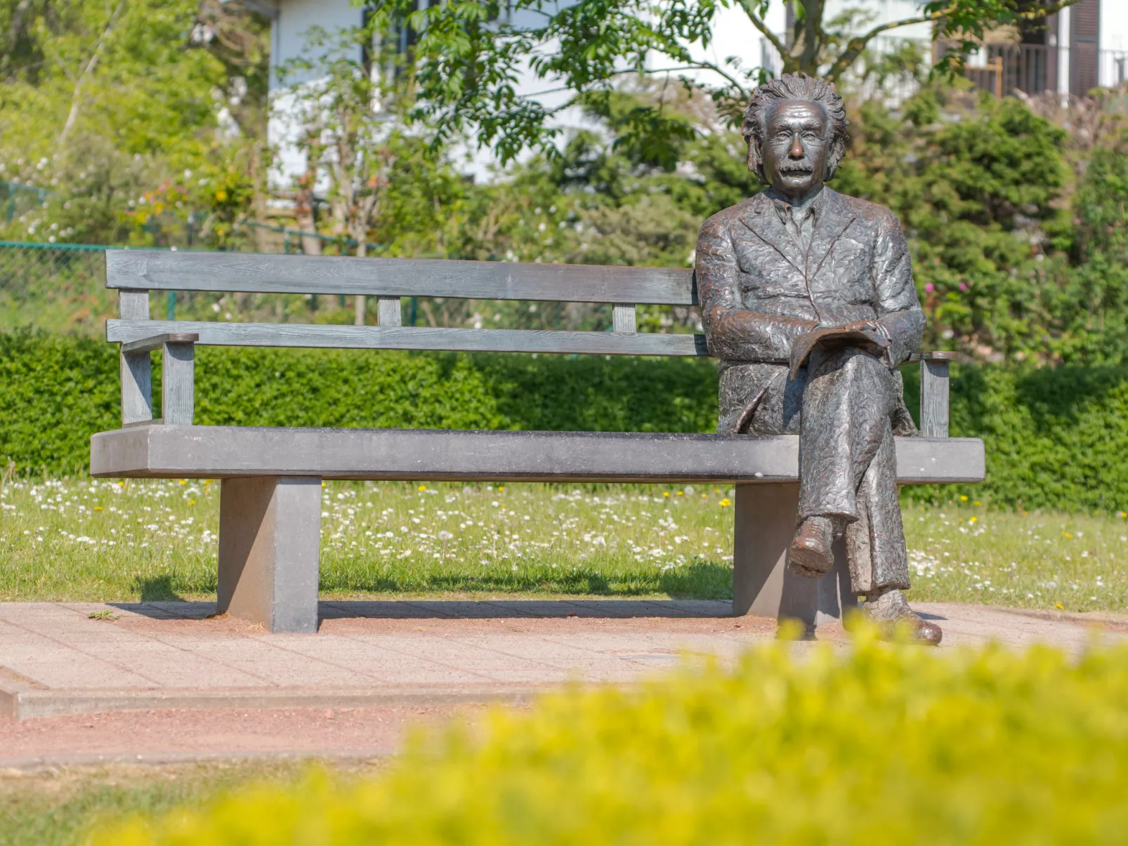 Goethe close to the beach-Buiten