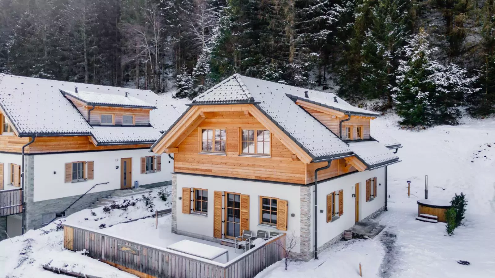 Ahorn Mountainlodge-Exterieur winter