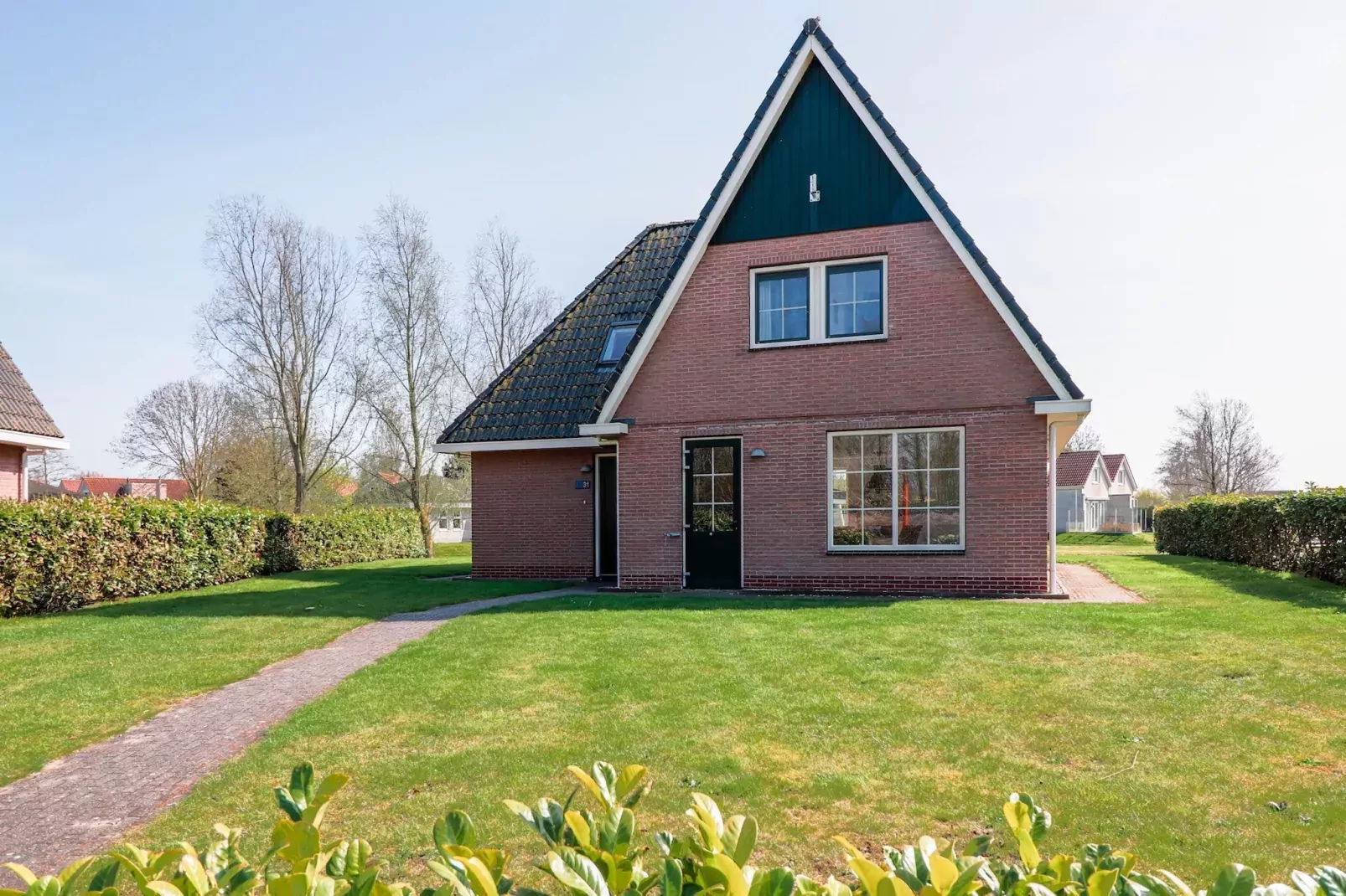 Beach Resort Makkum 32-Exterieur winter