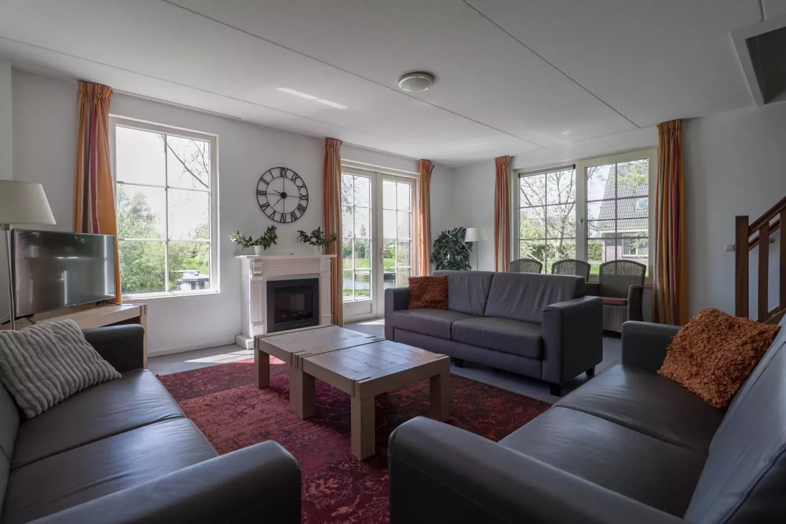 Beach Resort Makkum 32-Woonkamer