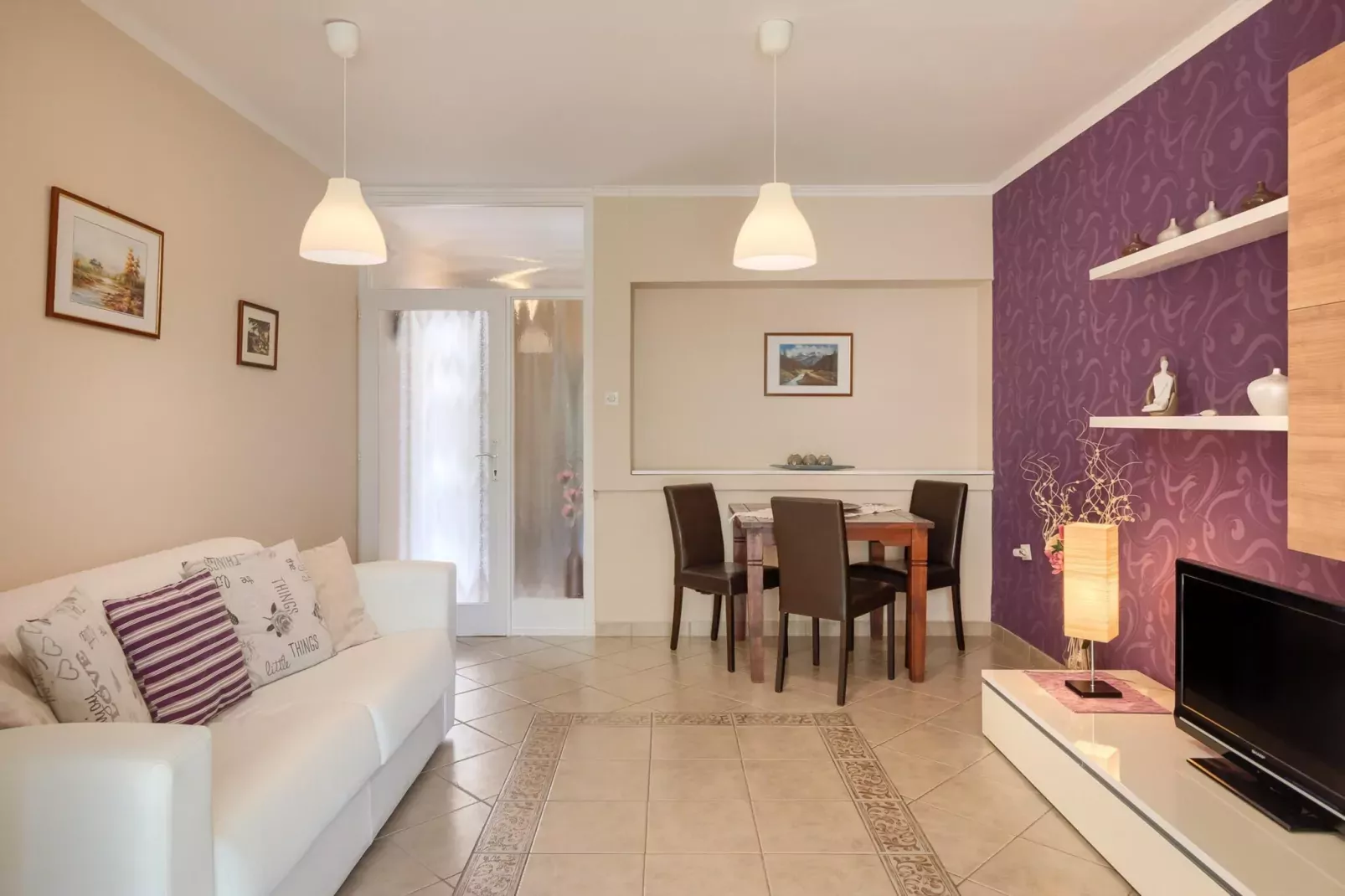 Premium Apartment Hari II-Woonkamer