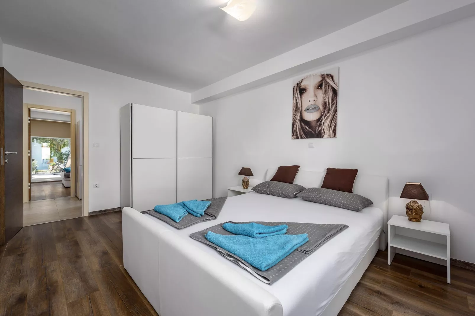 Apartment Monika